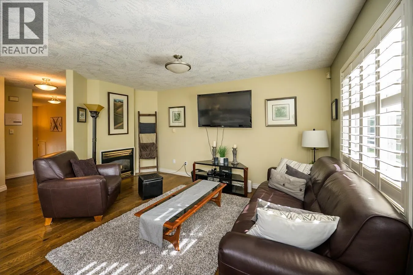 147 6807 WESTGATE AVENUE