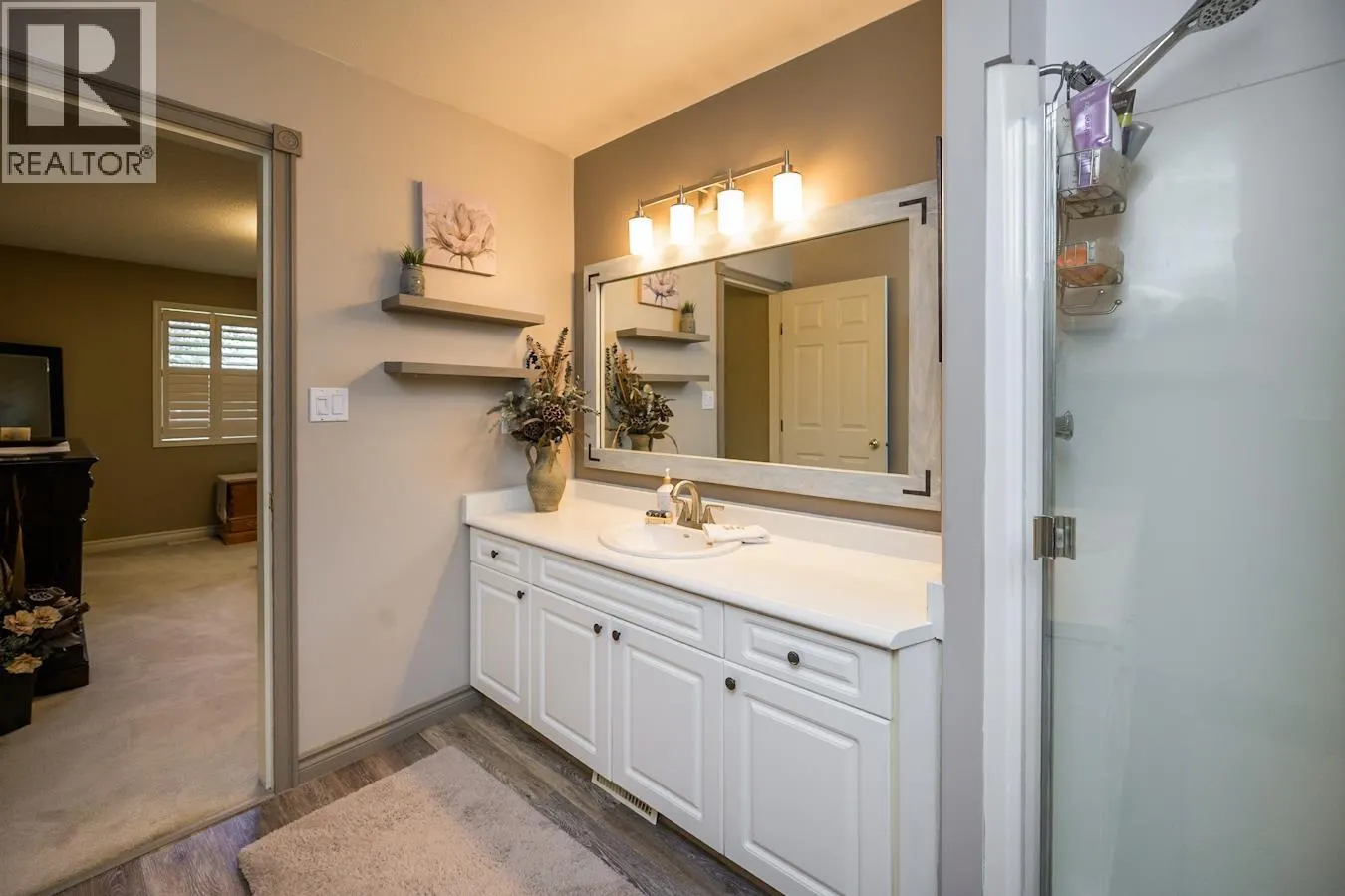 147 6807 WESTGATE AVENUE