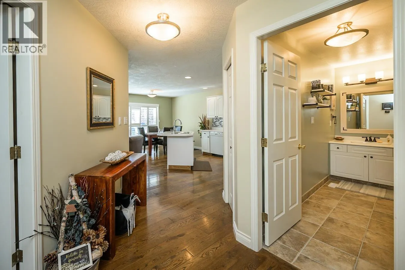 147 6807 WESTGATE AVENUE