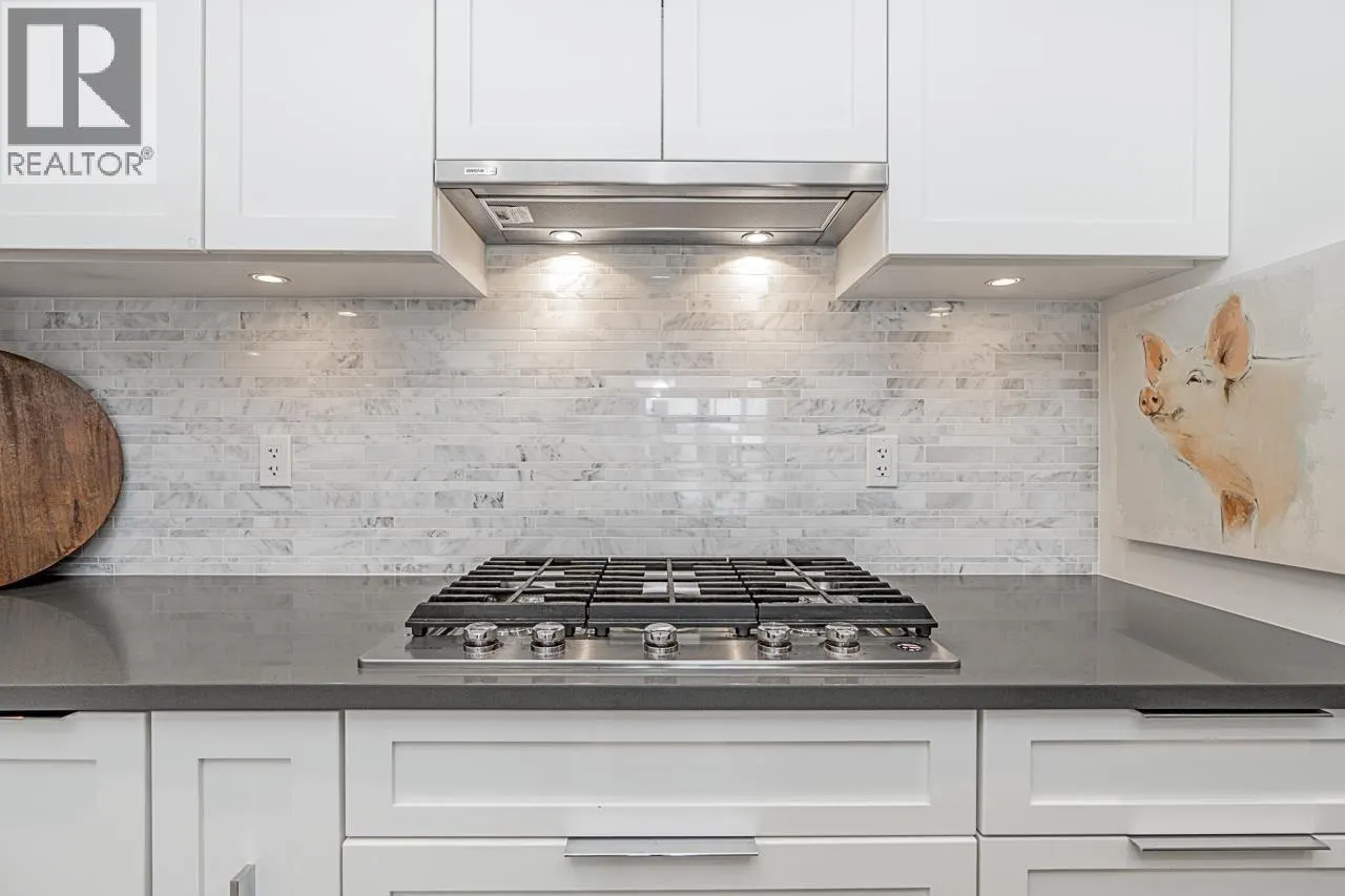 3873 CATES LANDING WAY