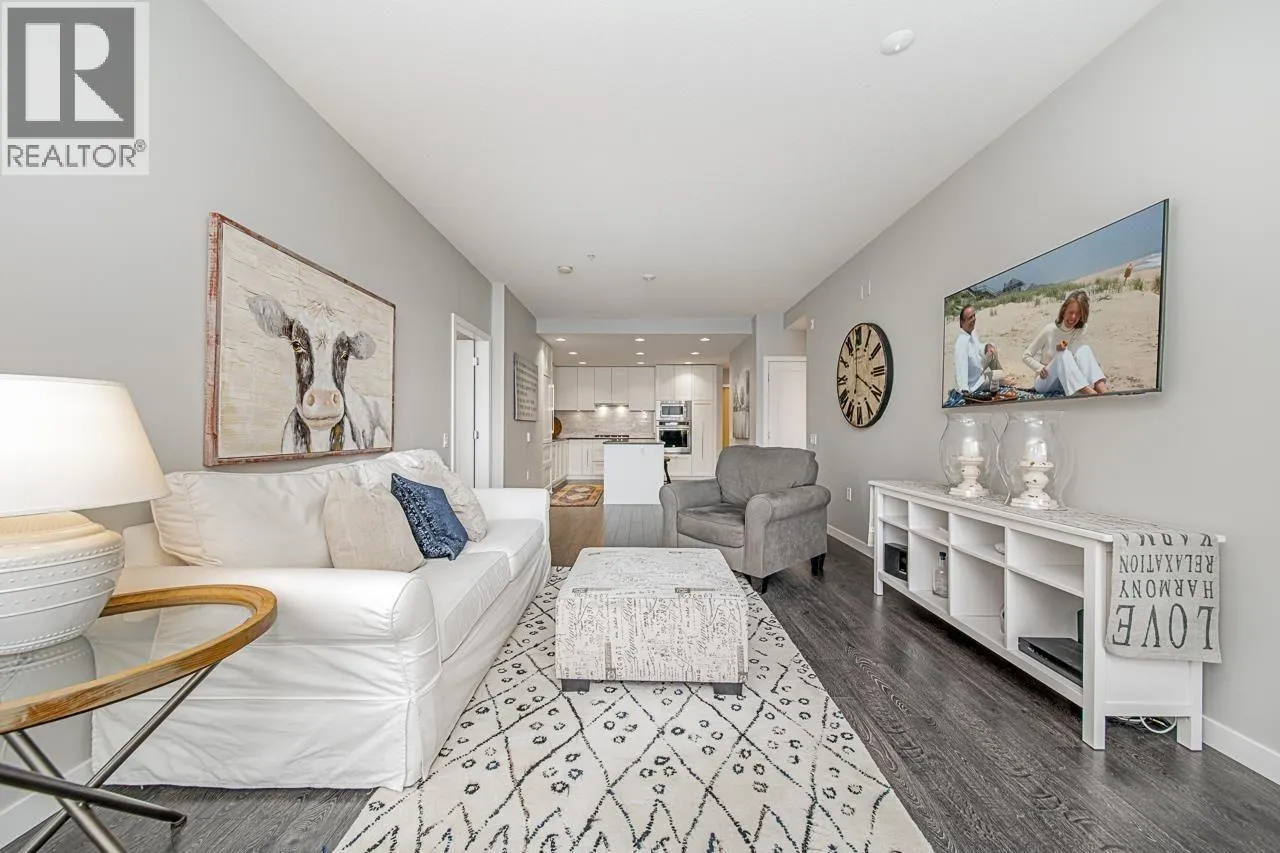 3873 CATES LANDING WAY