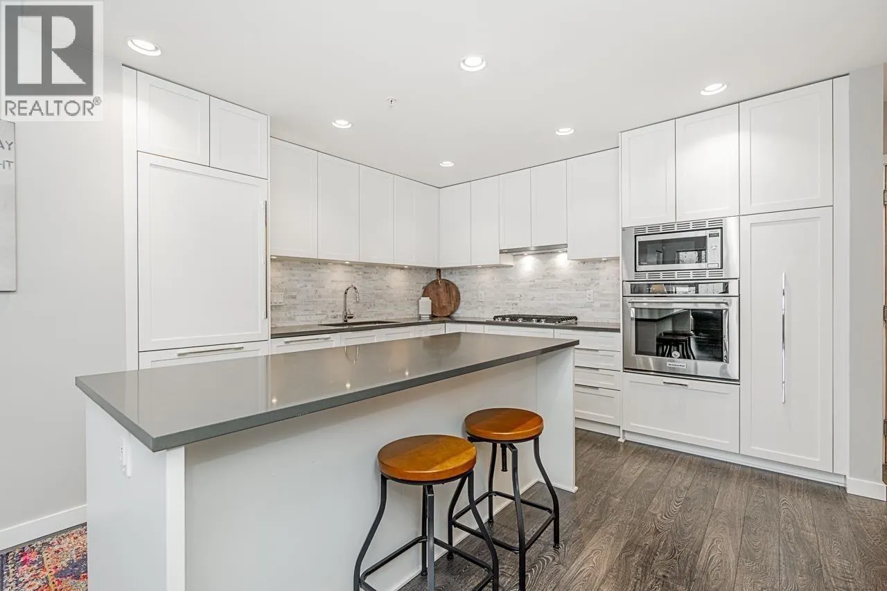 3873 CATES LANDING WAY