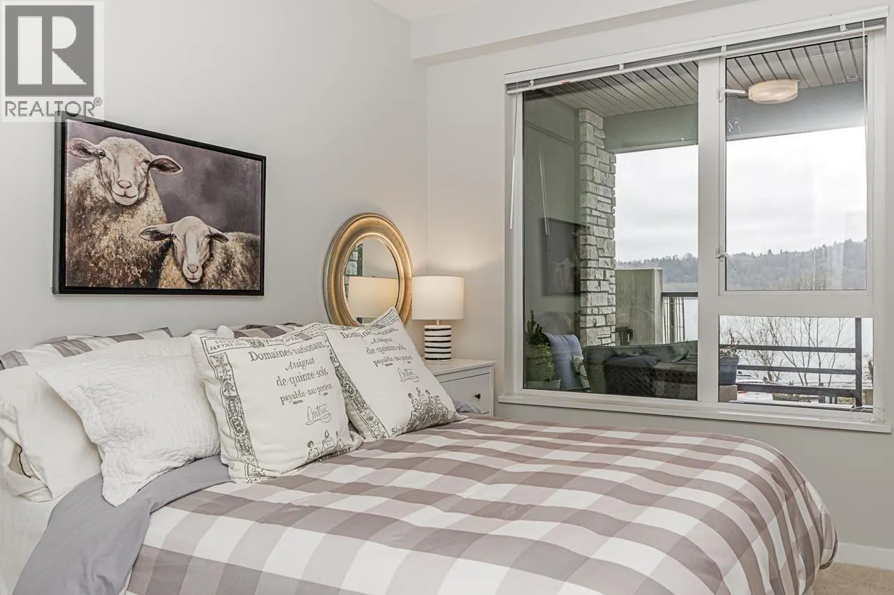 3873 CATES LANDING WAY