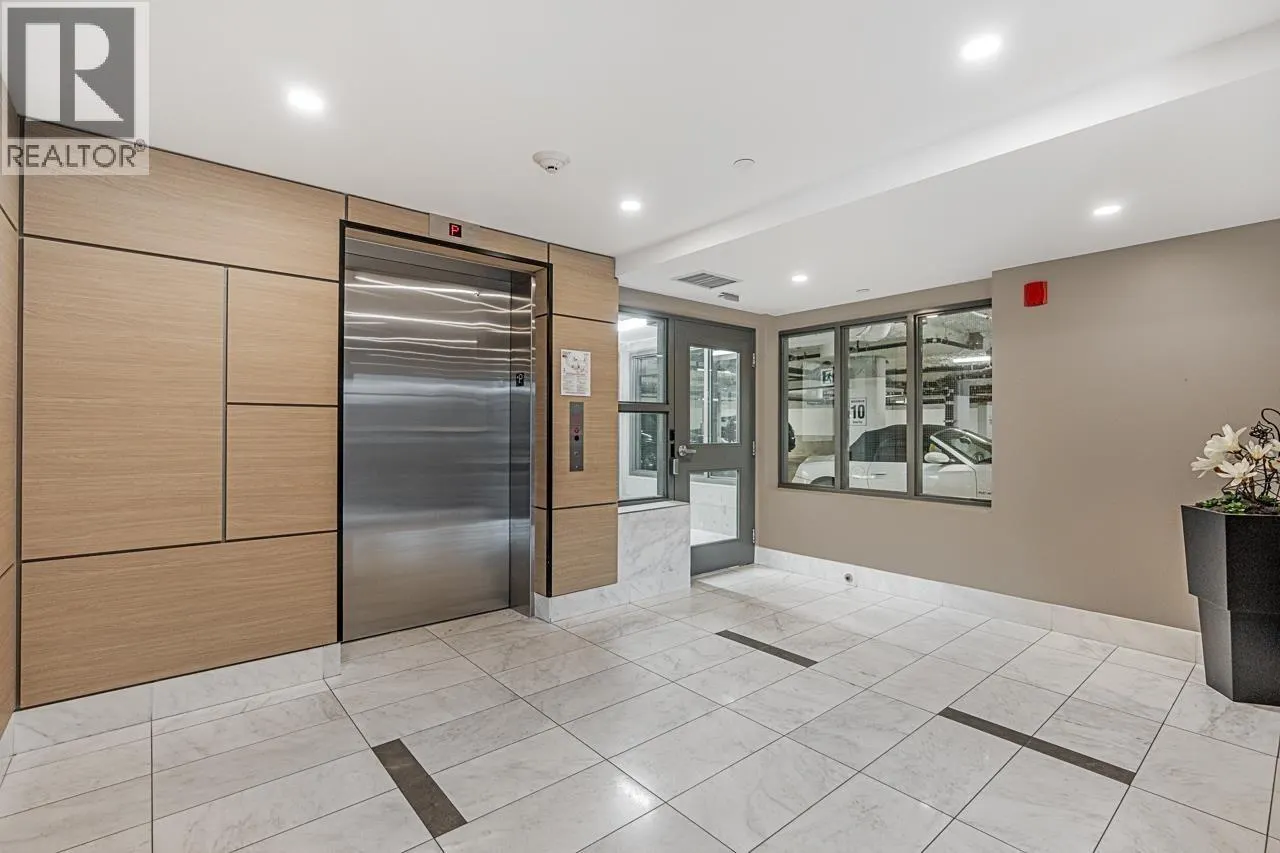 3873 CATES LANDING WAY