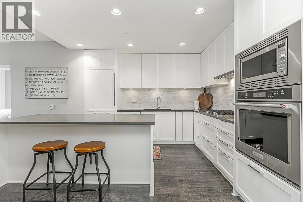 3873 CATES LANDING WAY