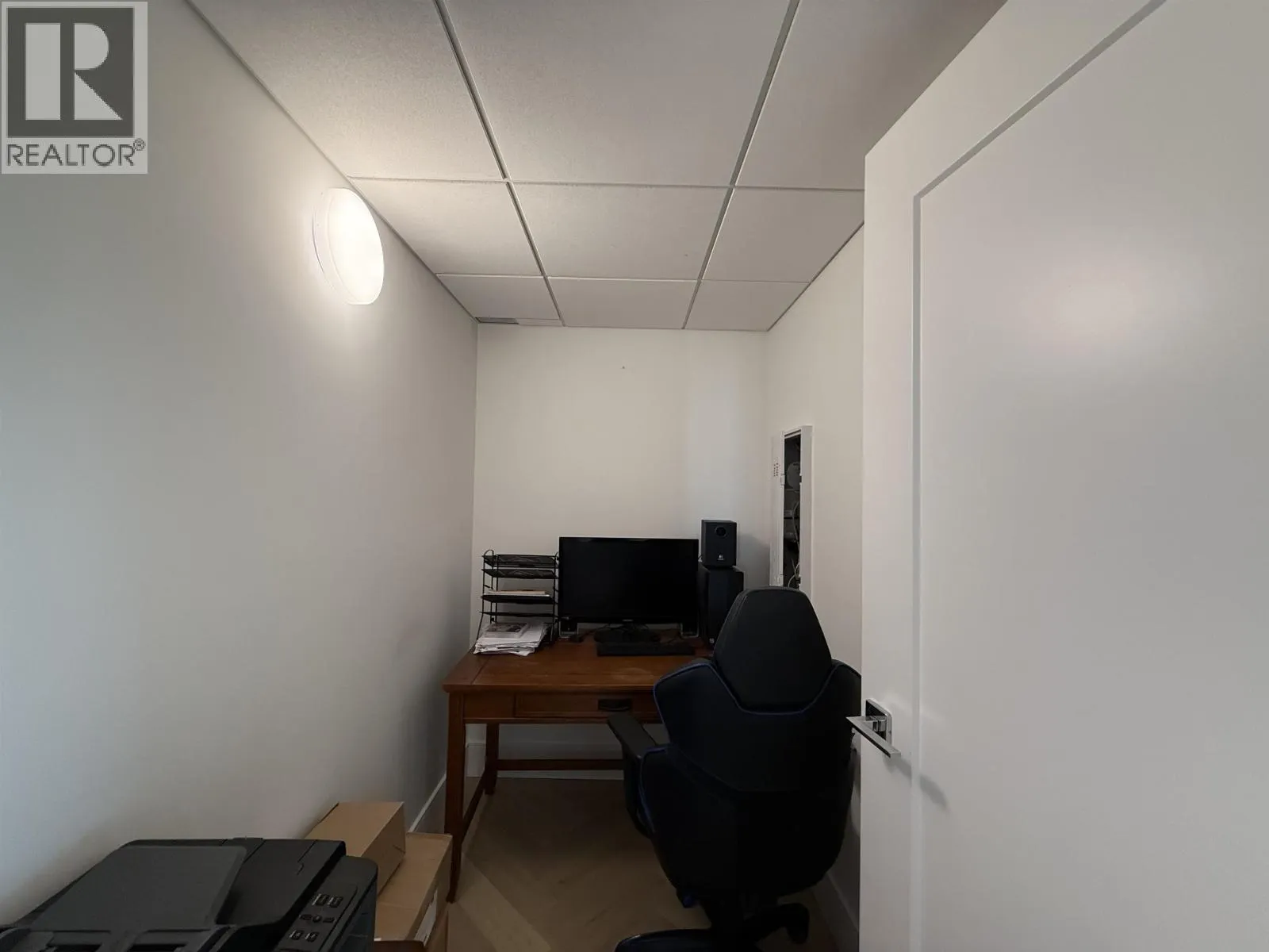 501 4685 CAMBIE STREET