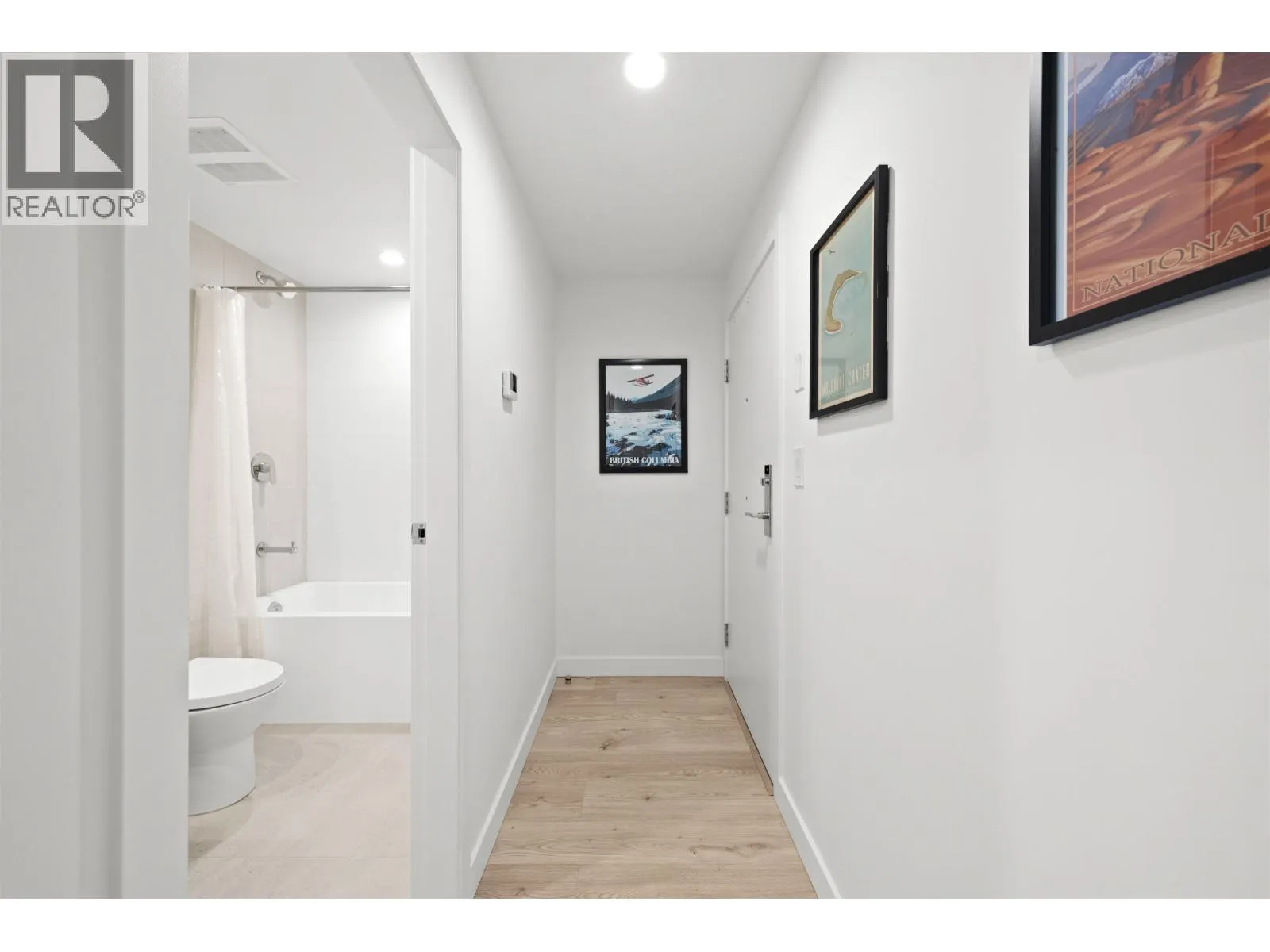 2609 2181 MADISON AVENUE