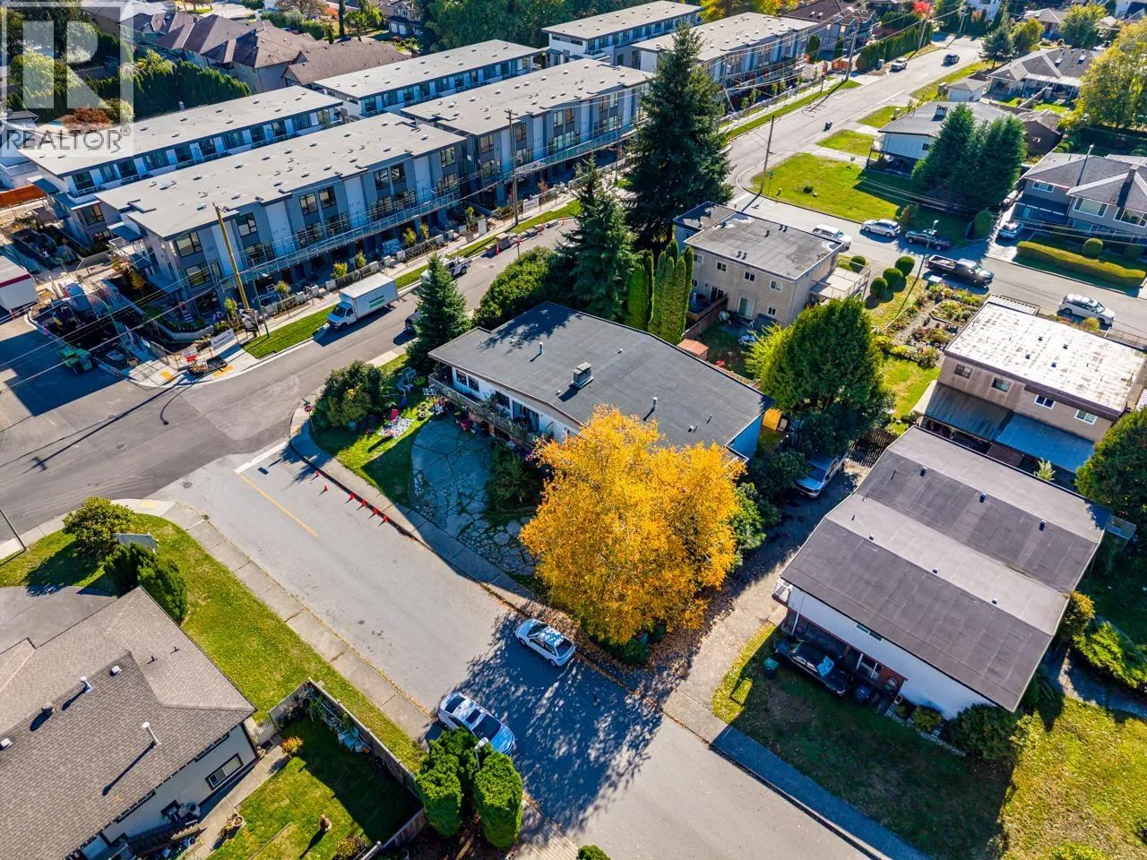 780-782 CATHERINE AVENUE