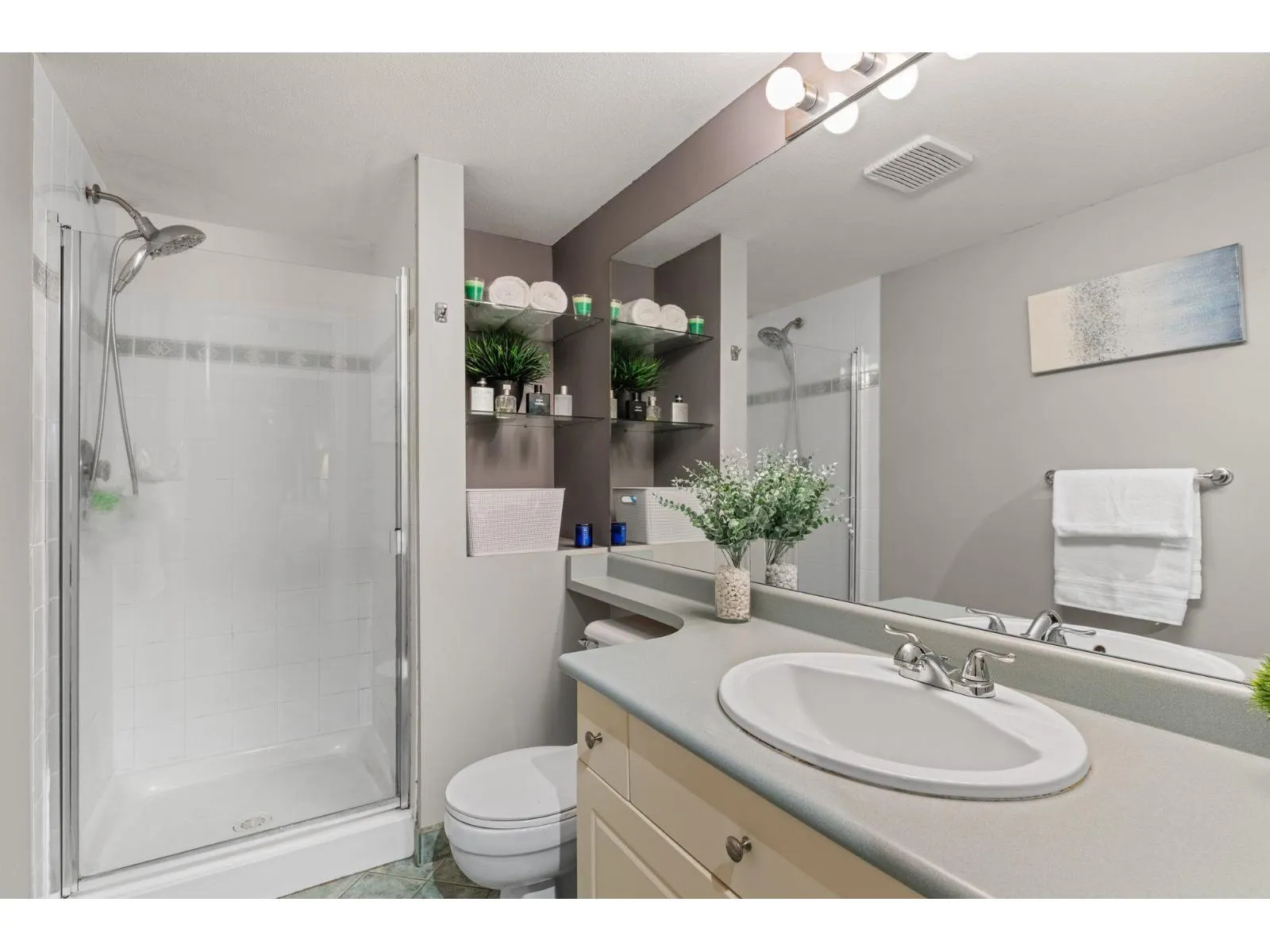 108 33478 ROBERTS AVENUE