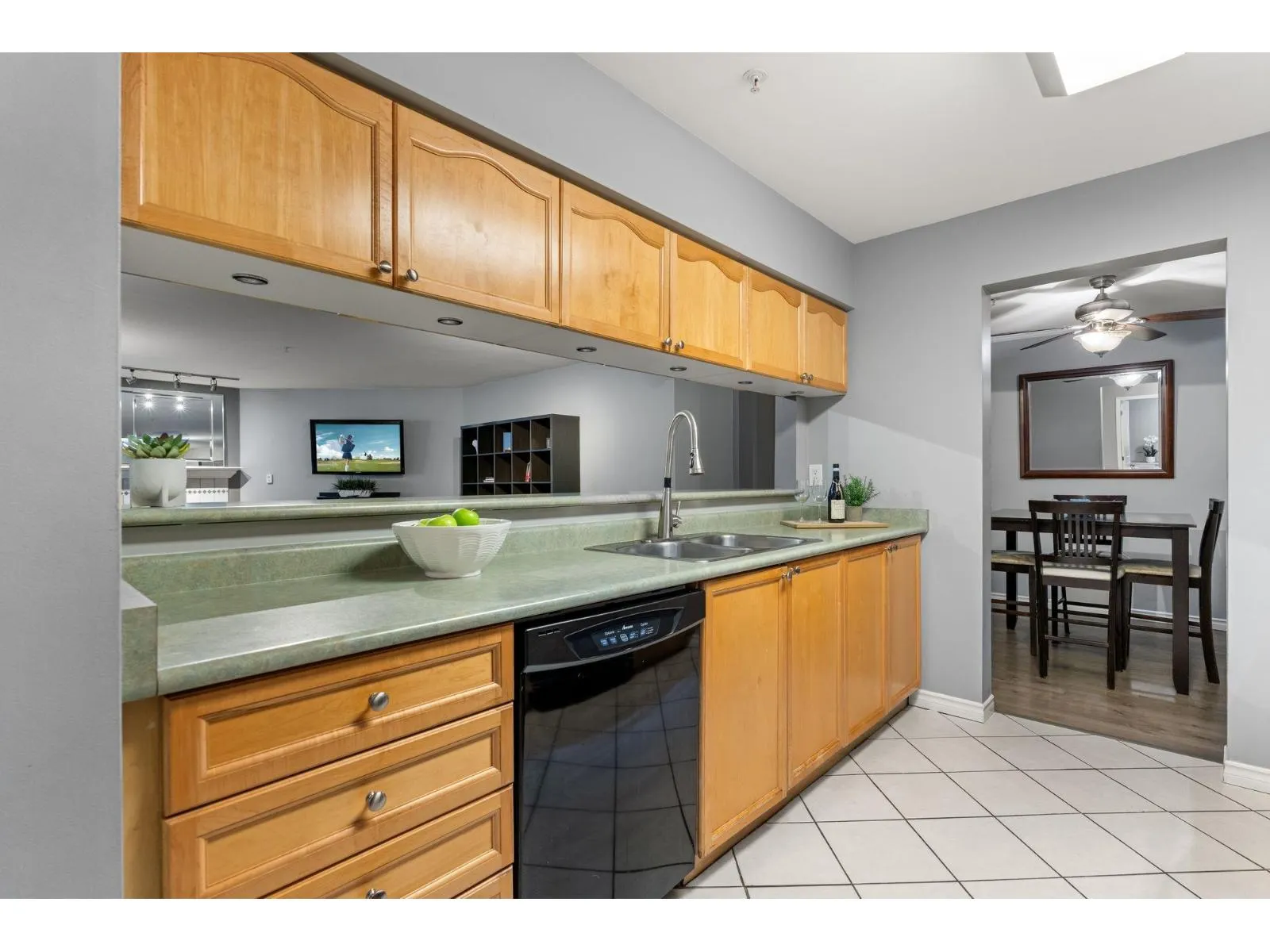 108 33478 ROBERTS AVENUE