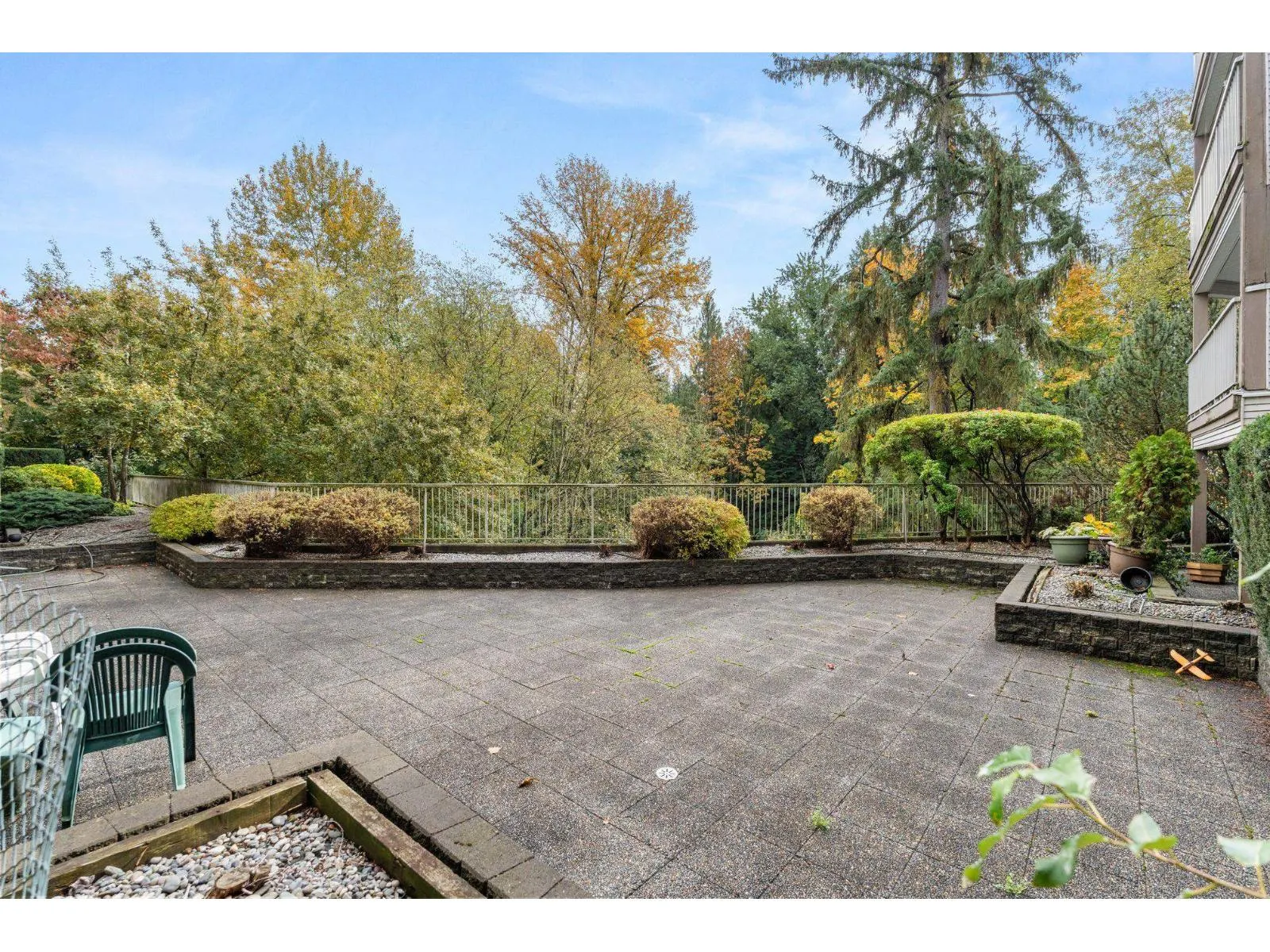 108 33478 ROBERTS AVENUE