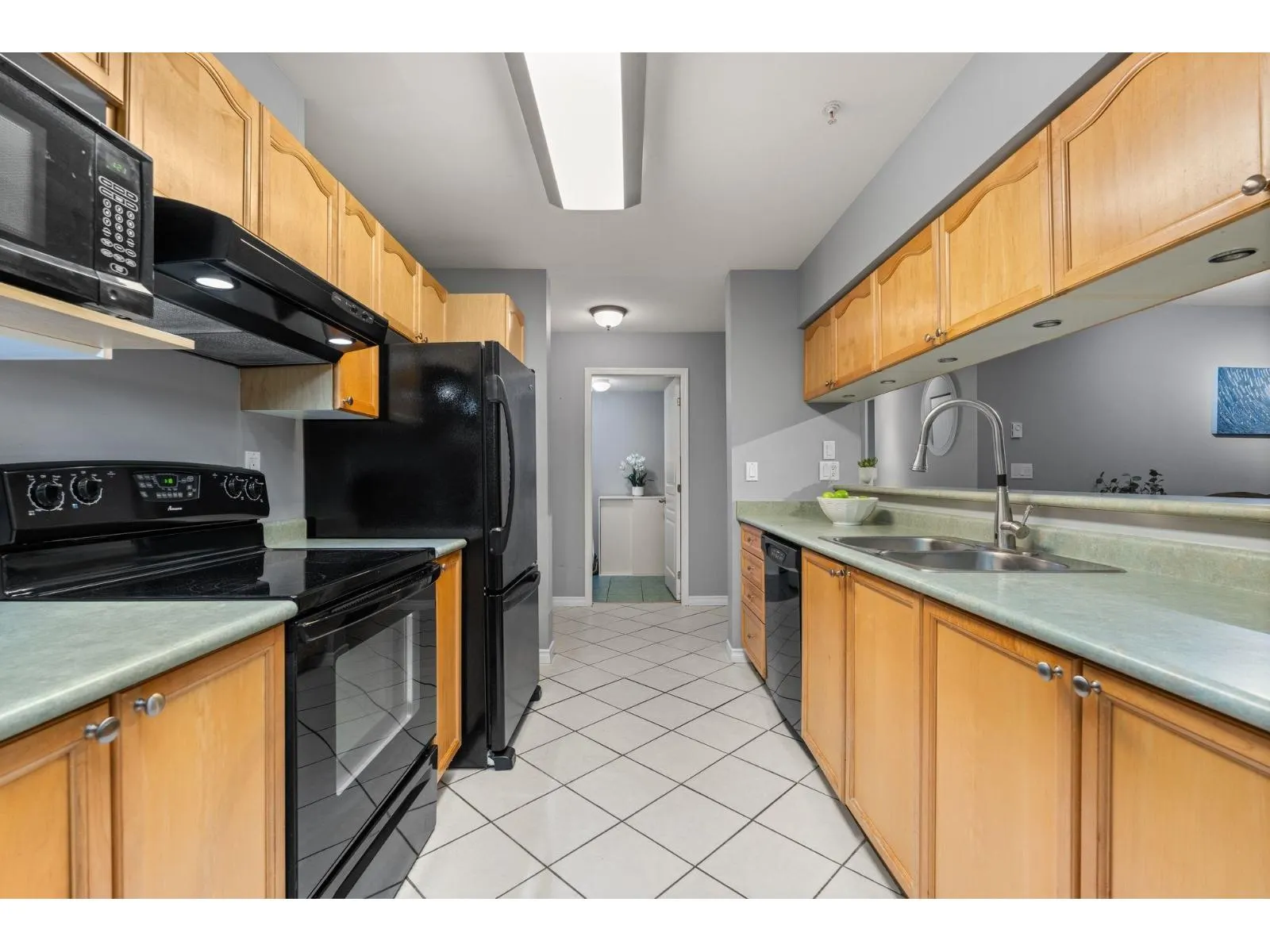 108 33478 ROBERTS AVENUE