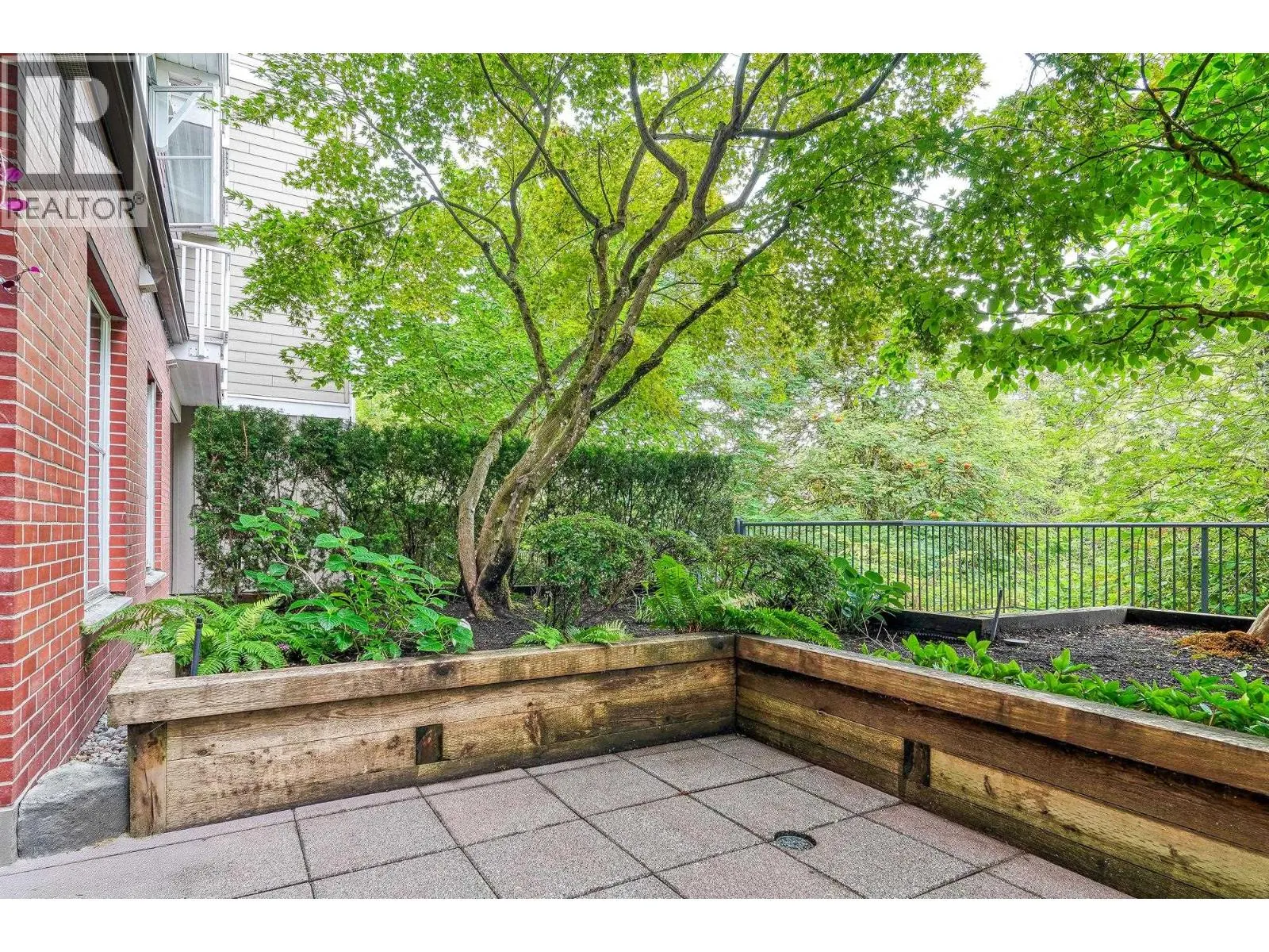 102 12283 224 STREET