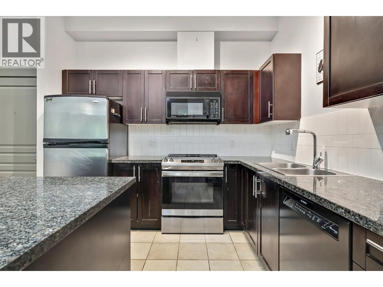 102 12283 224 STREET