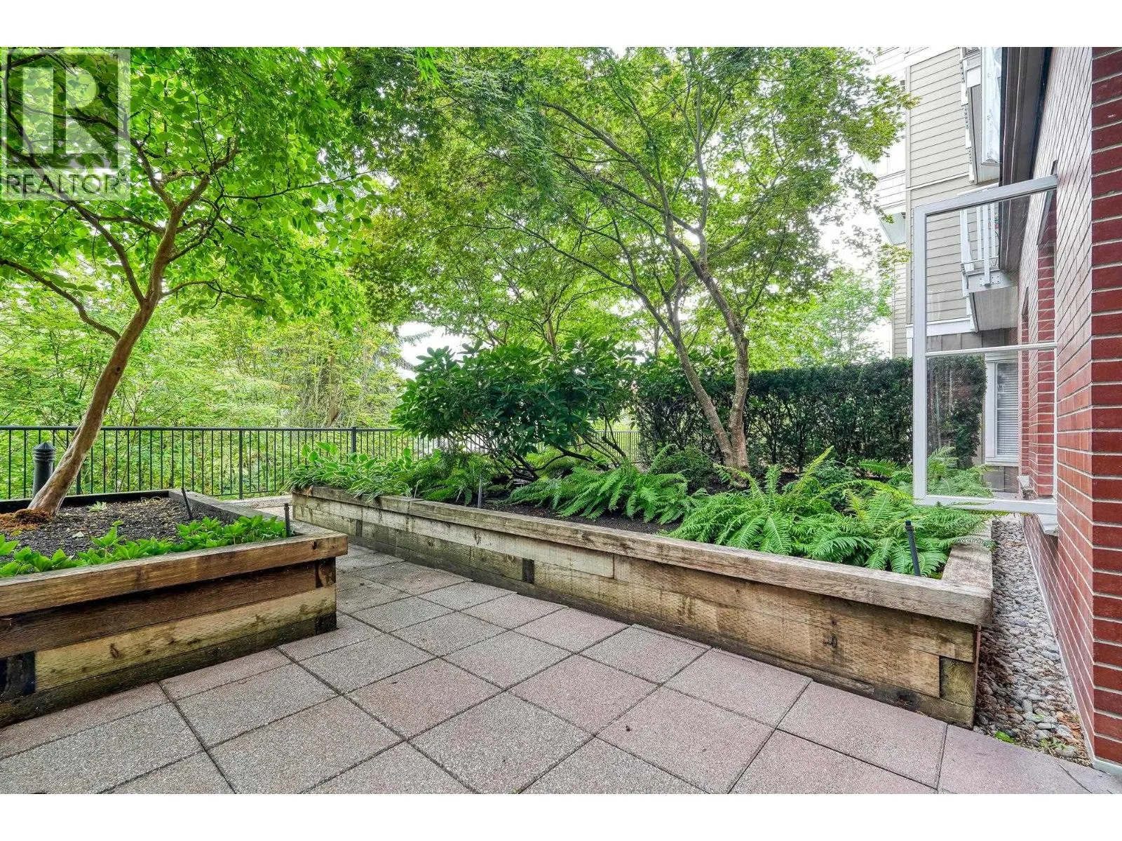 102 12283 224 STREET