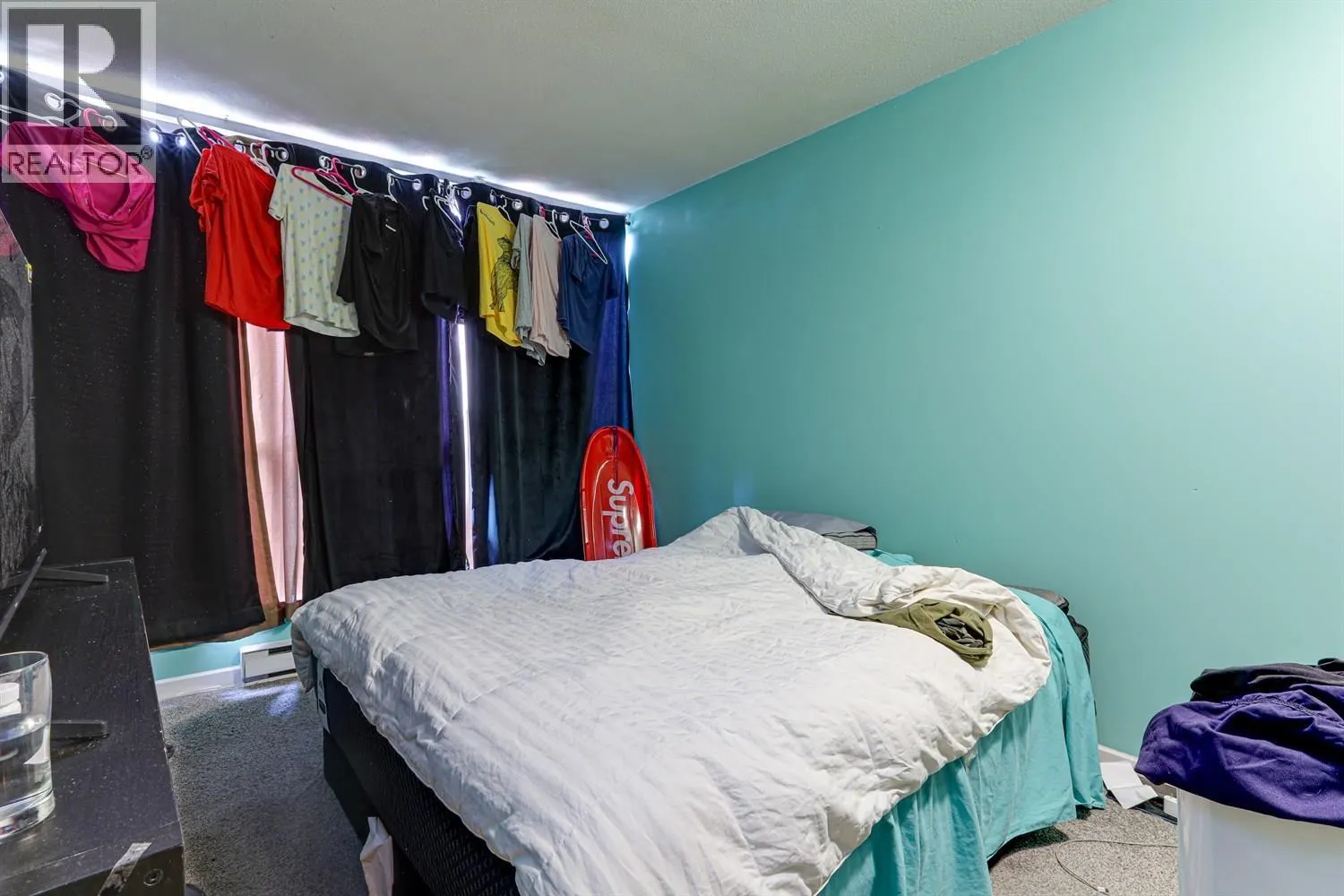 202 850 ROYAL AVENUE