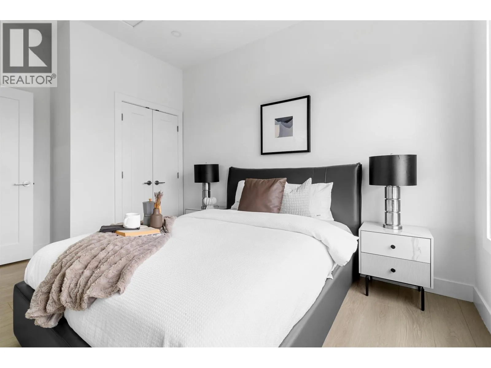 2 22551 WESTMINSTER HIGHWAY