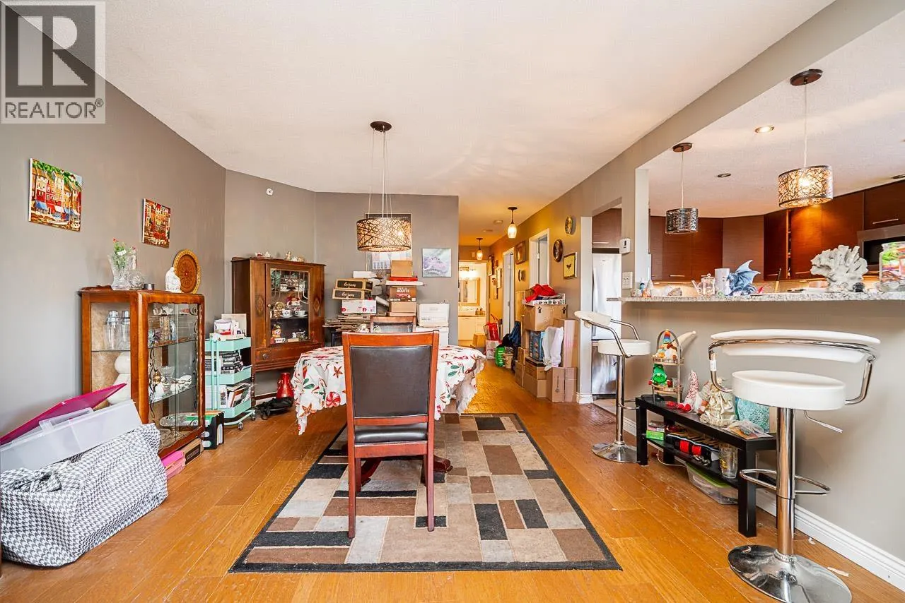 301 1185 QUAYSIDE DRIVE