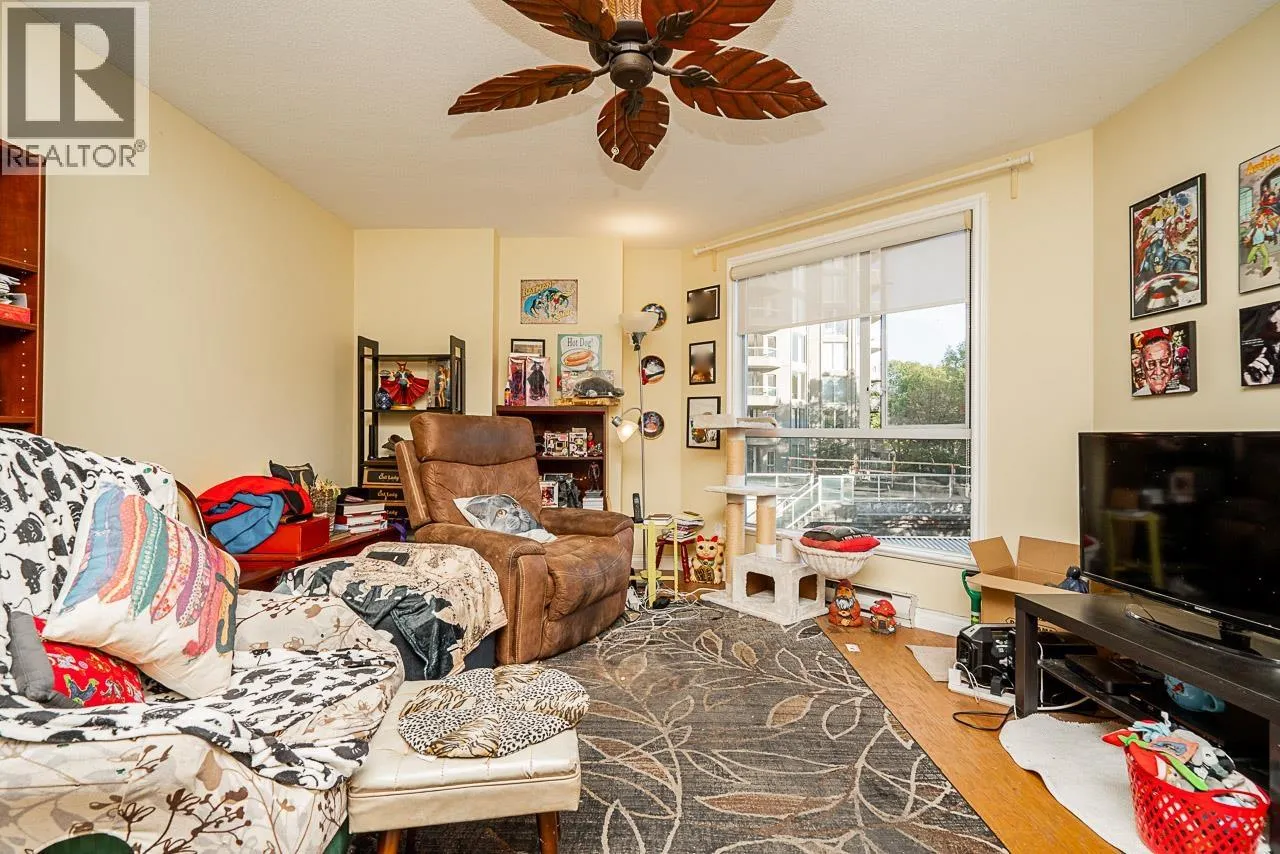 301 1185 QUAYSIDE DRIVE