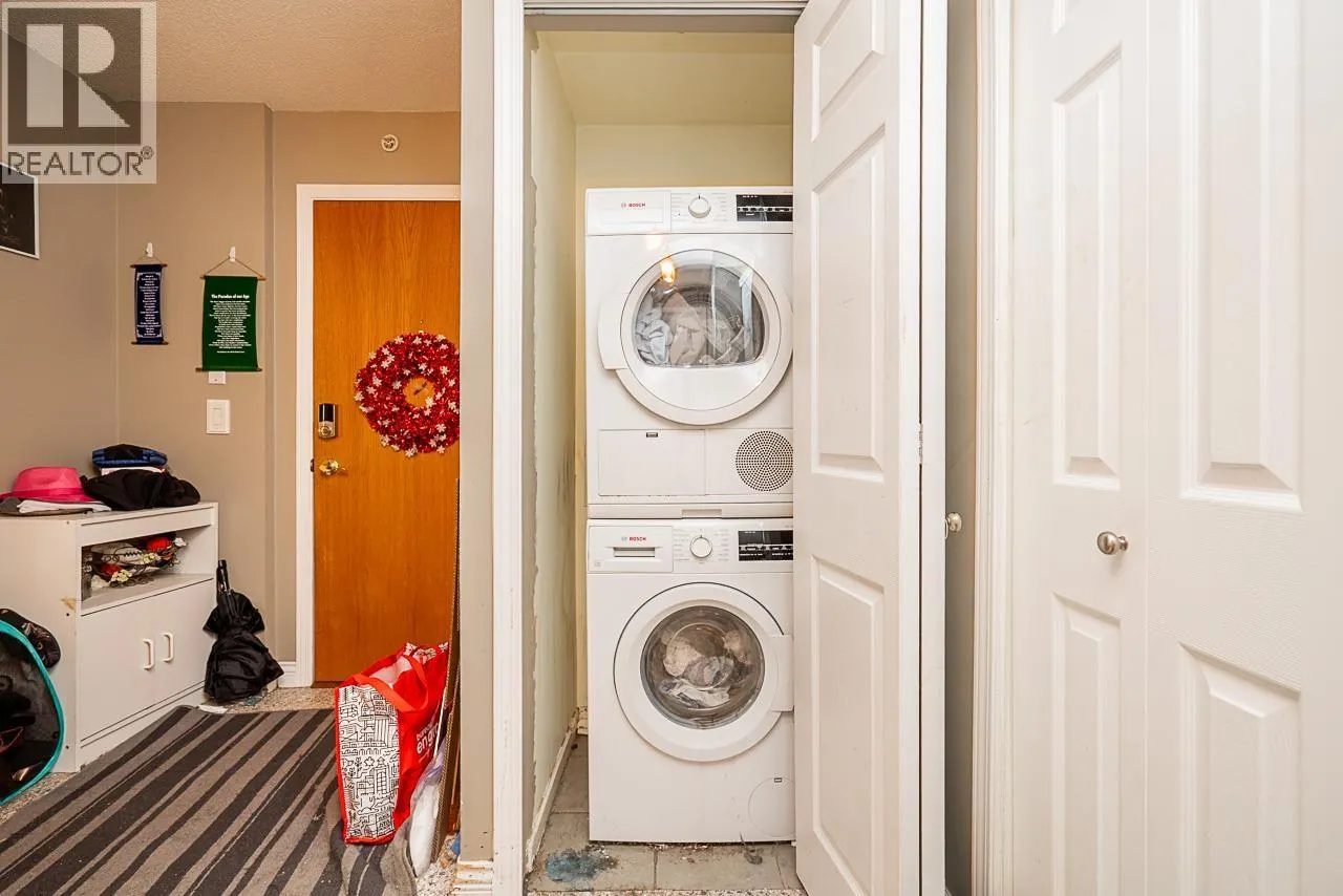 301 1185 QUAYSIDE DRIVE