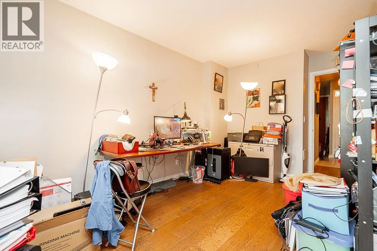 301 1185 QUAYSIDE DRIVE