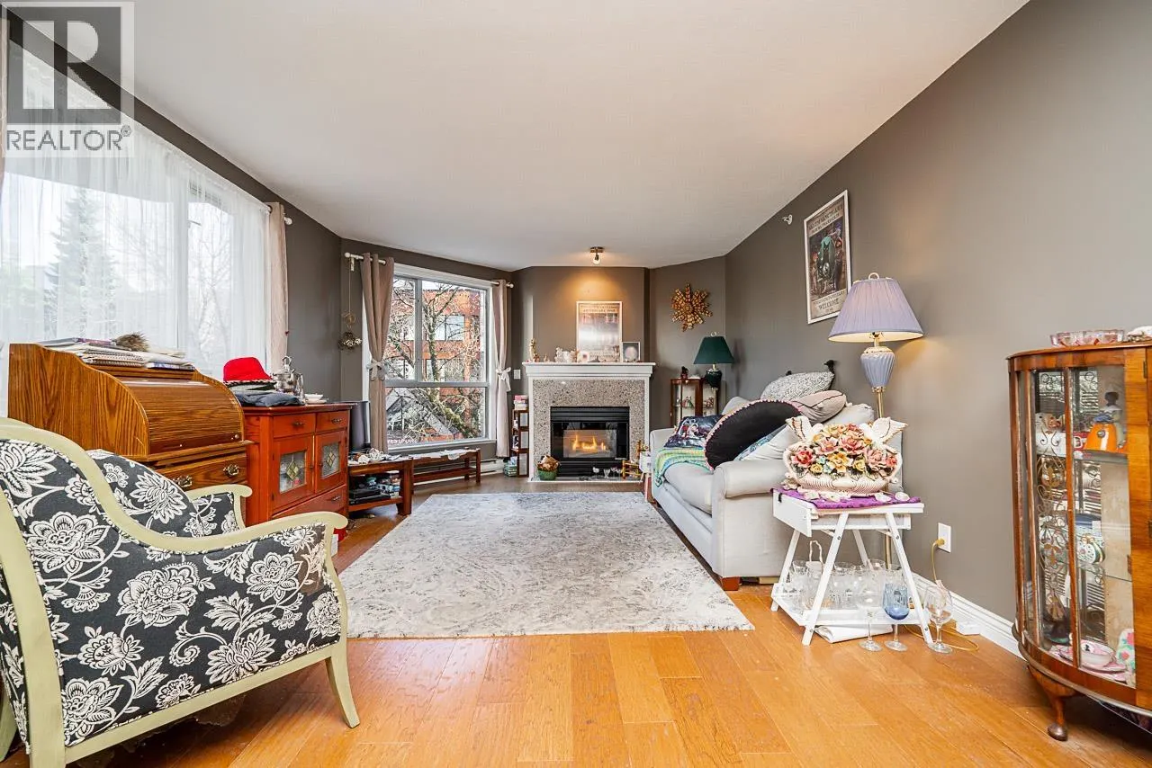 301 1185 QUAYSIDE DRIVE