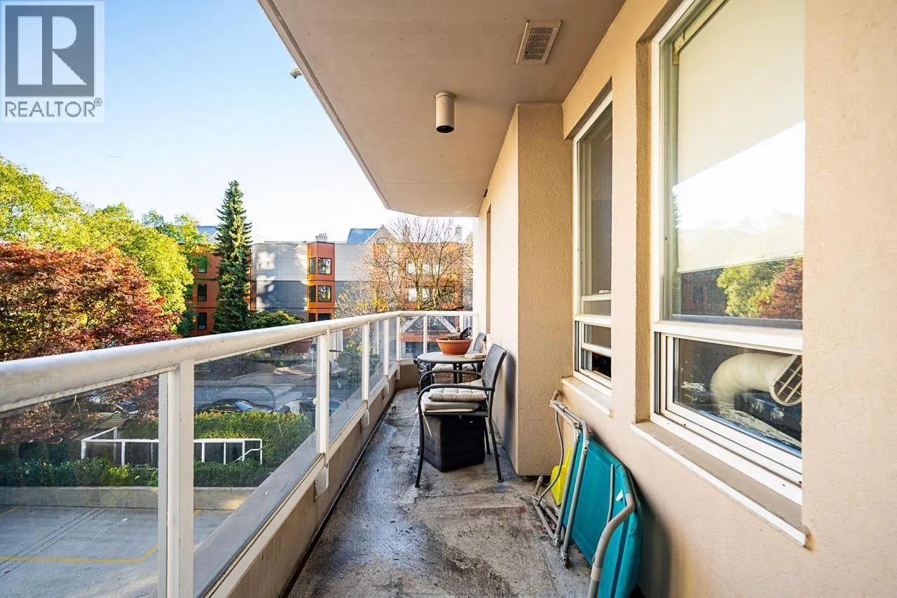 301 1185 QUAYSIDE DRIVE