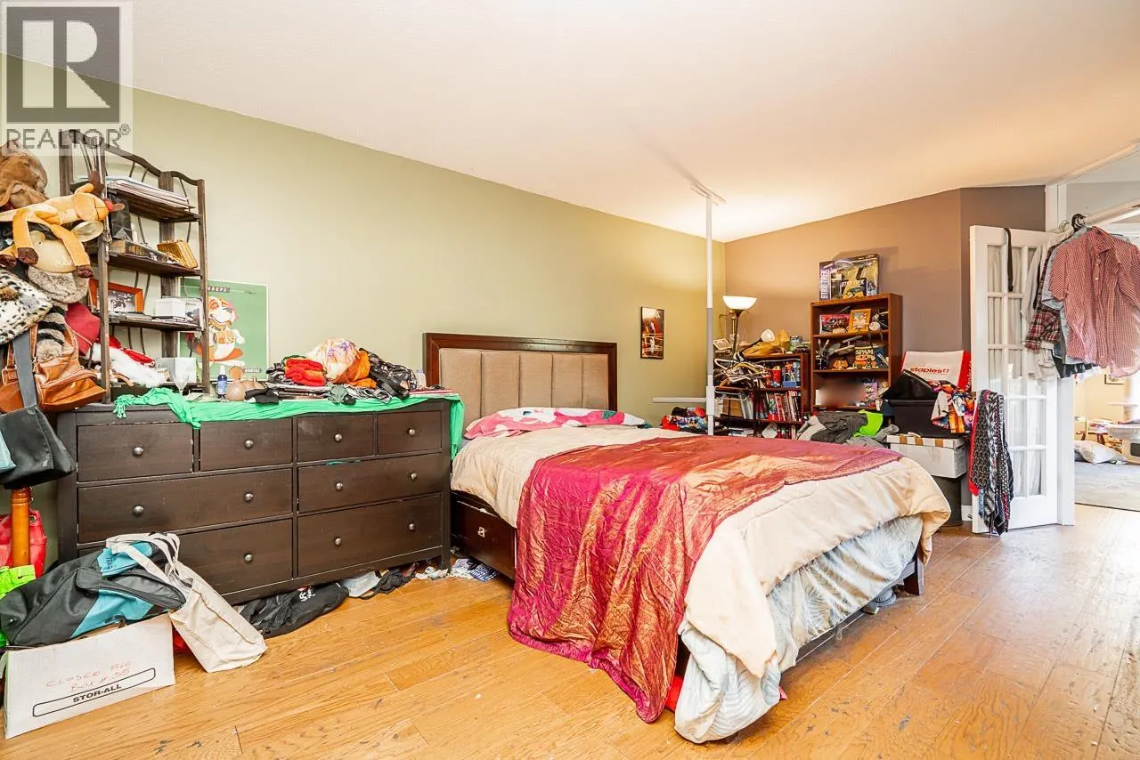 301 1185 QUAYSIDE DRIVE