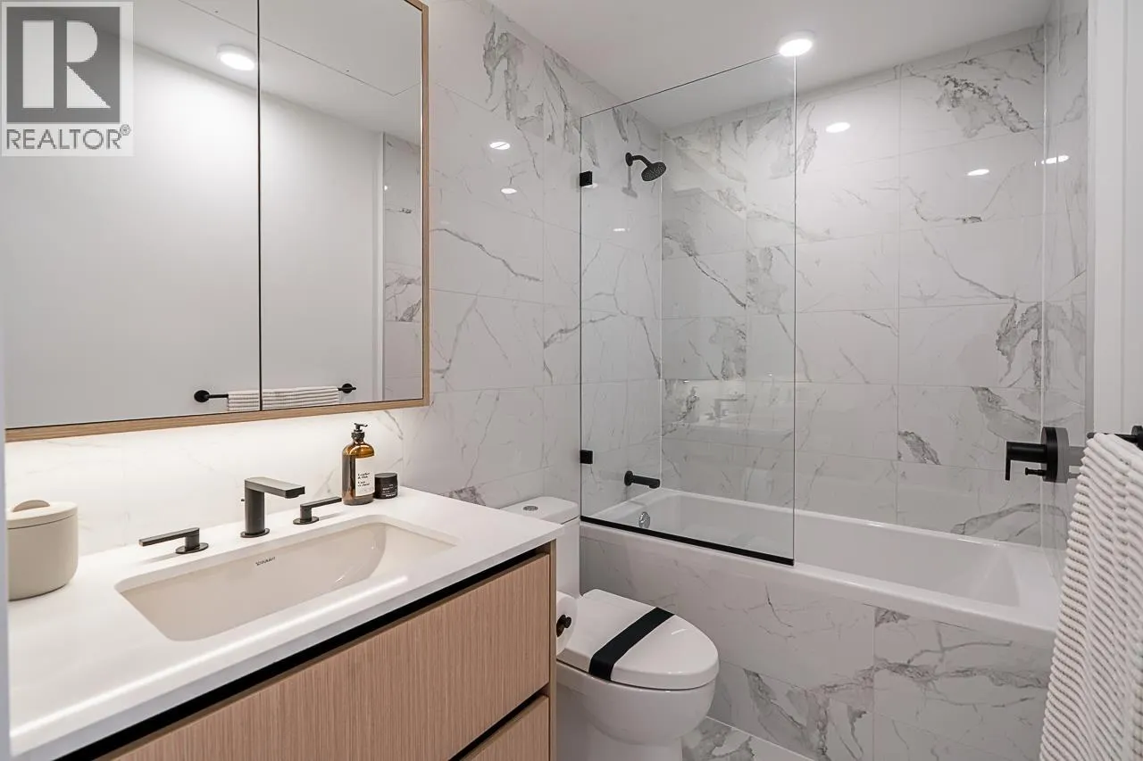 202 539 W 28TH AVENUE