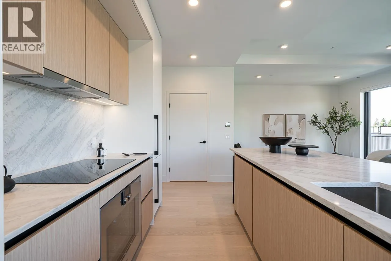 202 539 W 28TH AVENUE