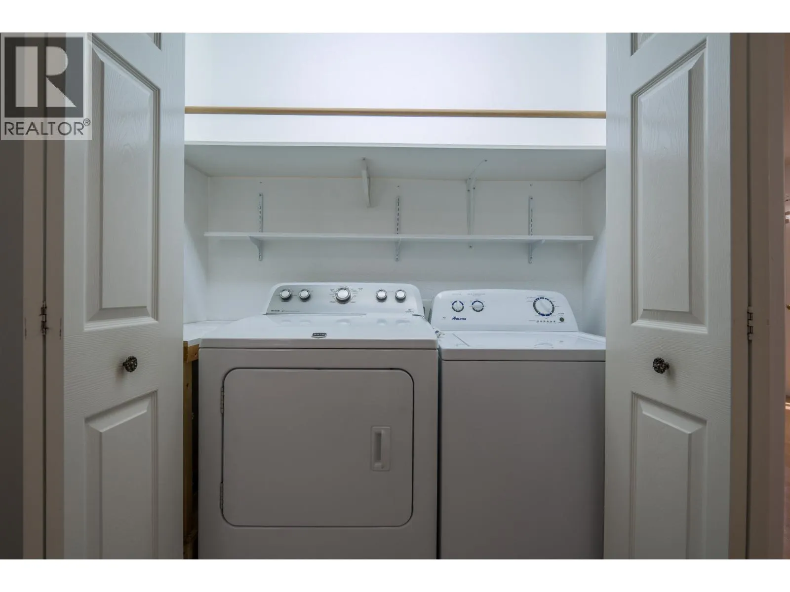 112 7187 SOUTHRIDGE AVENUE