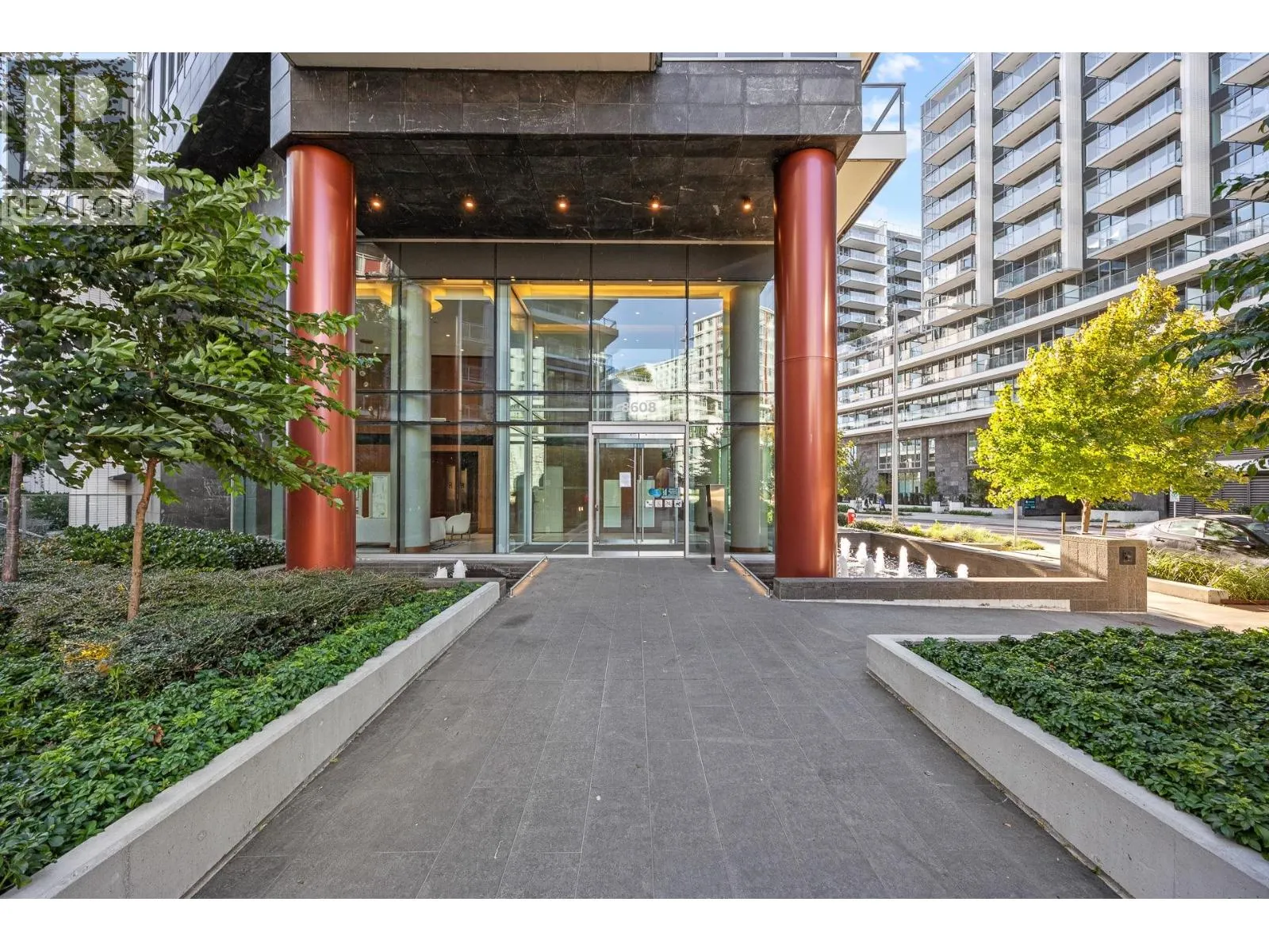 382 8608 HAZELBRIDGE WAY