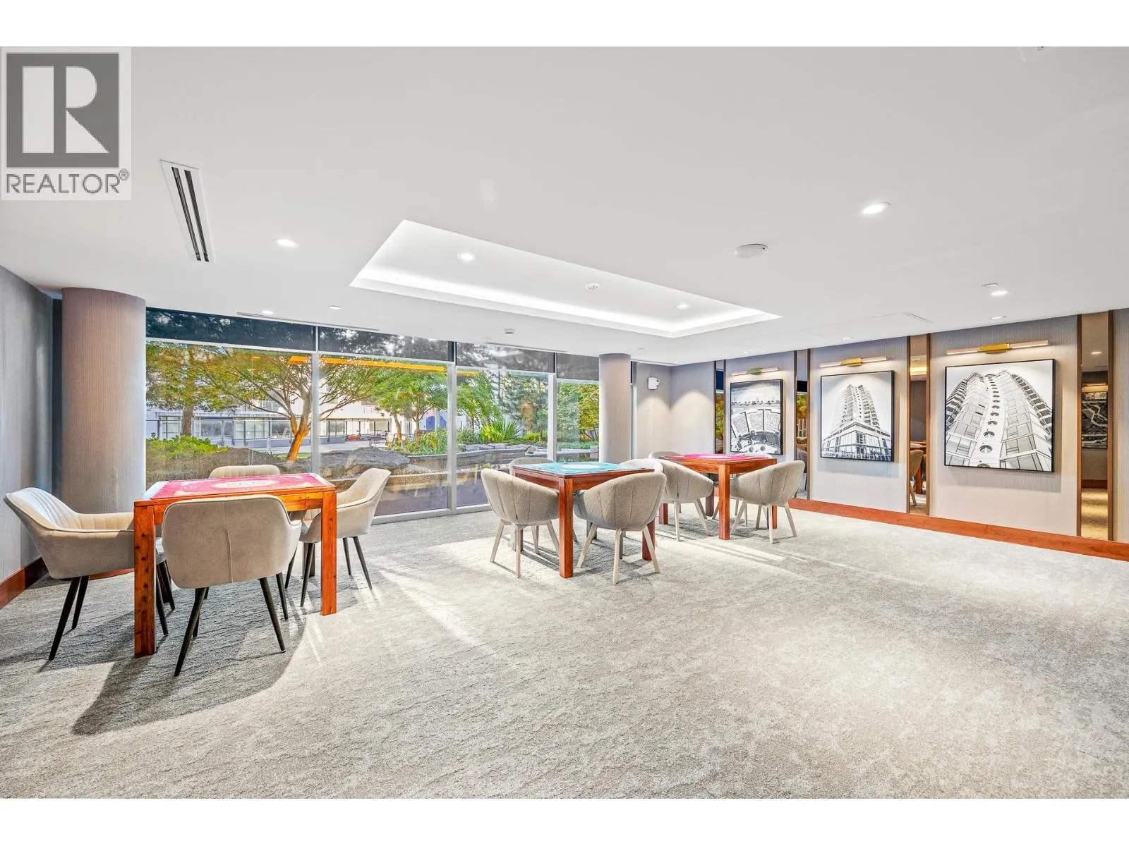 382 8608 HAZELBRIDGE WAY