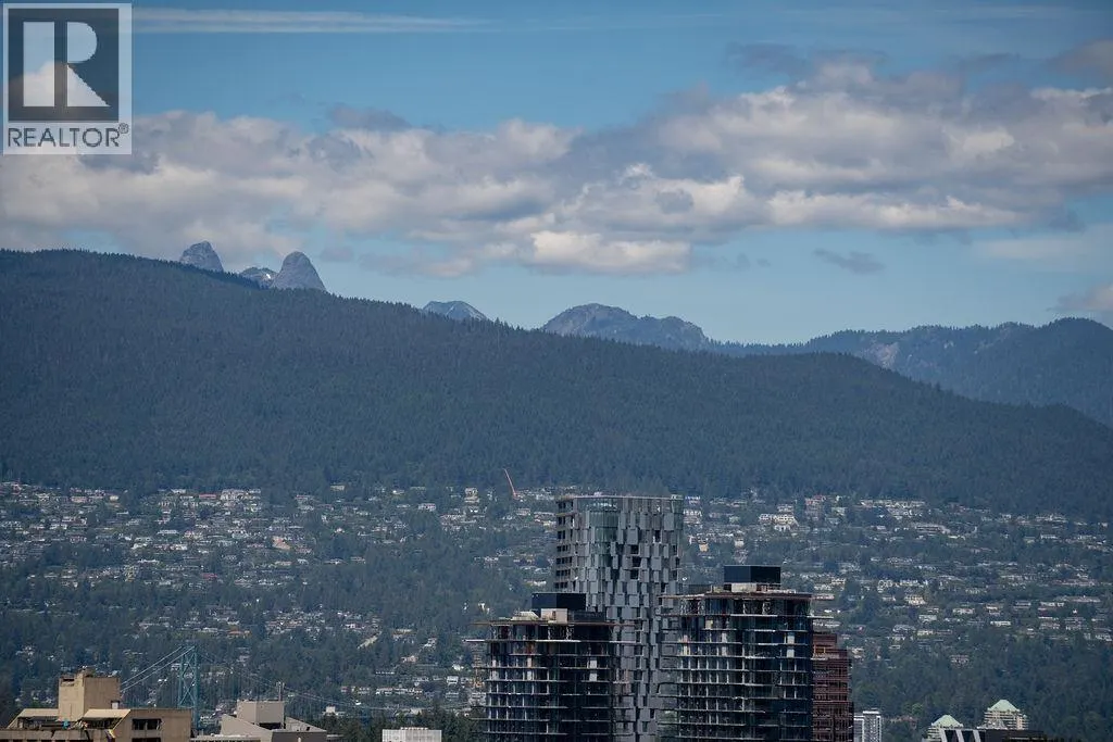 3201 1283 HOWE STREET