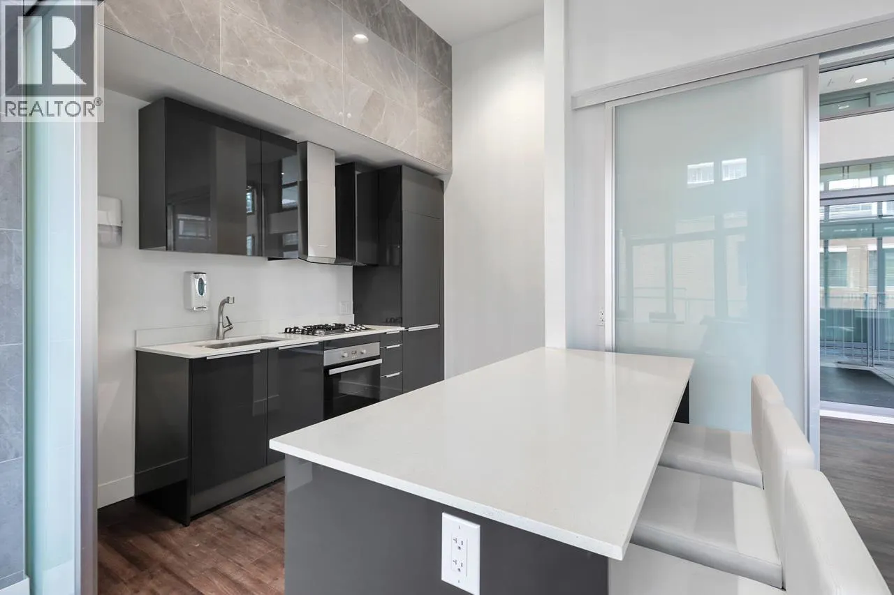 3201 1283 HOWE STREET