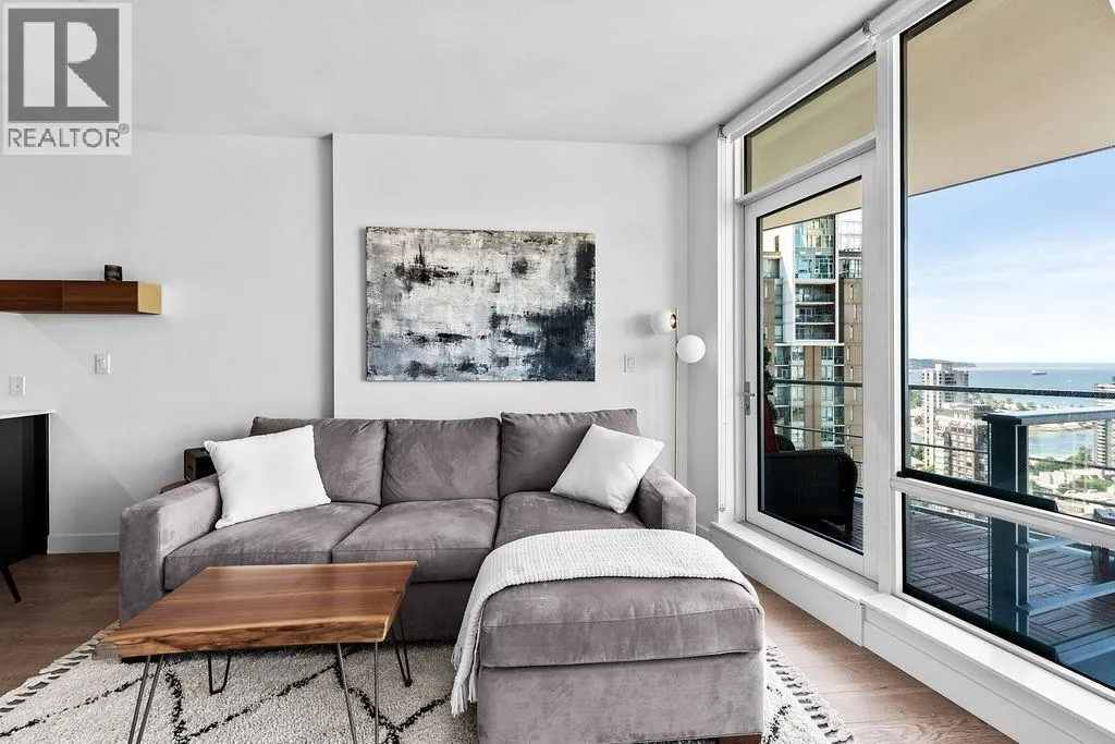 3201 1283 HOWE STREET