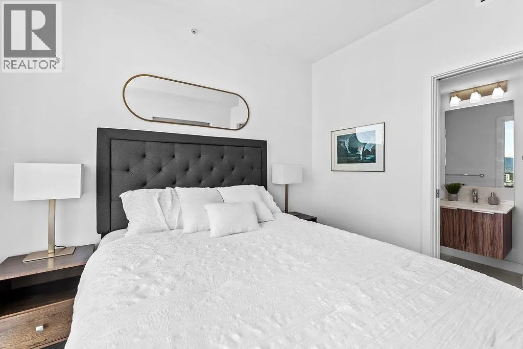 3201 1283 HOWE STREET