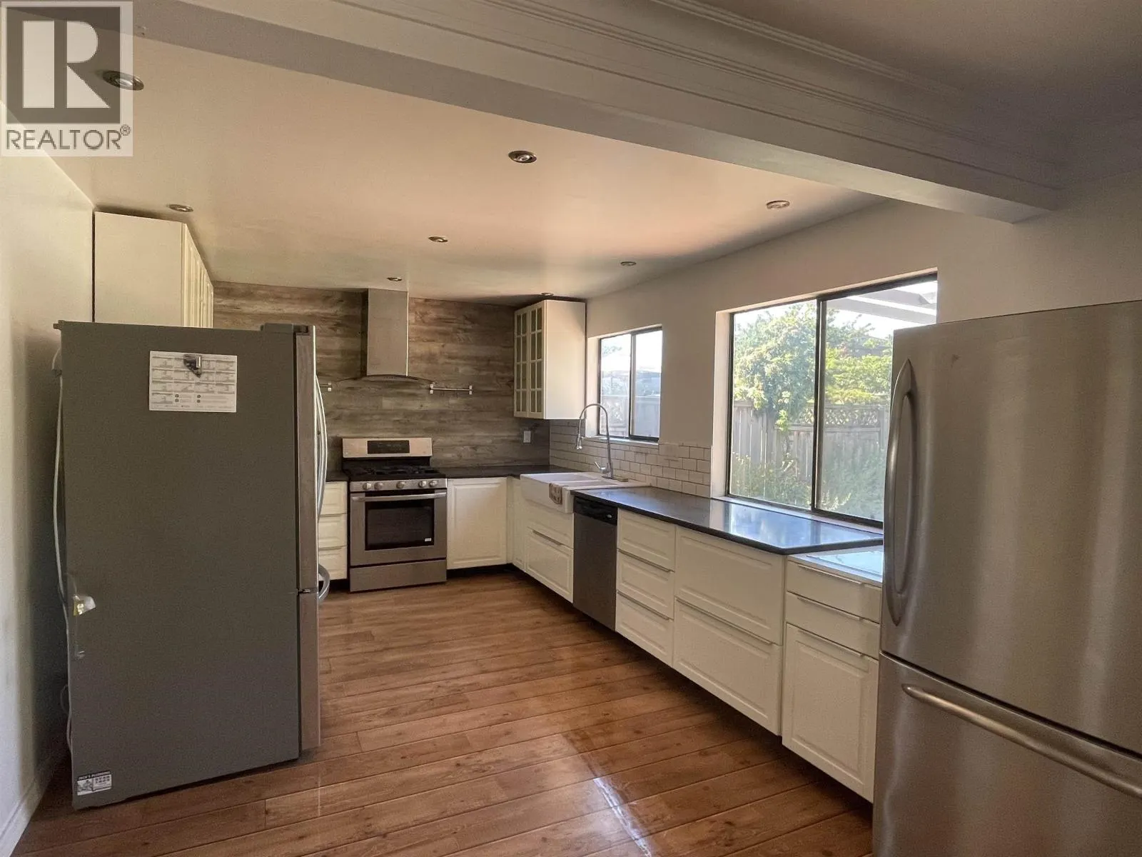 10471 STEVESTON HIGHWAY