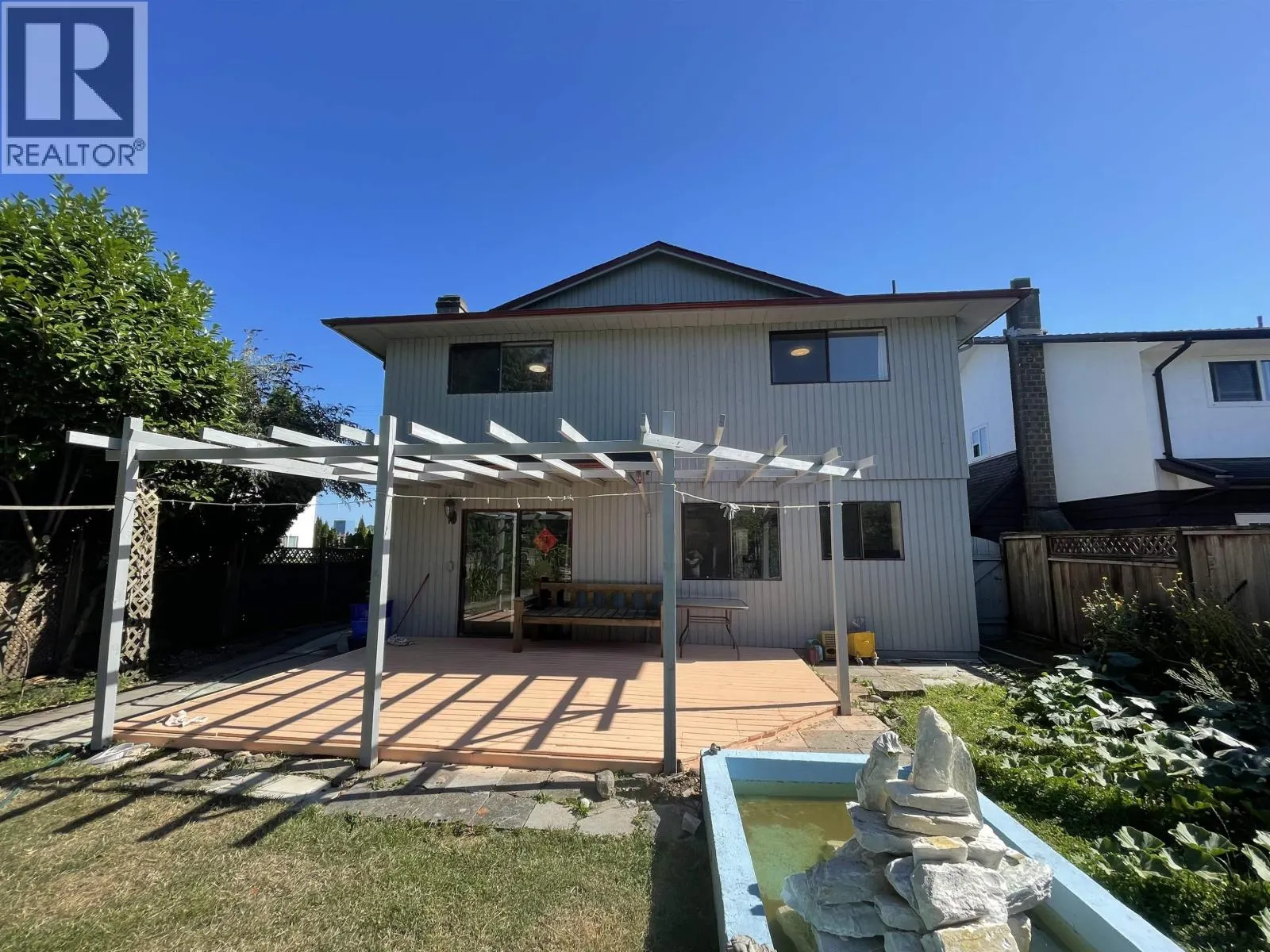 10471 STEVESTON HIGHWAY