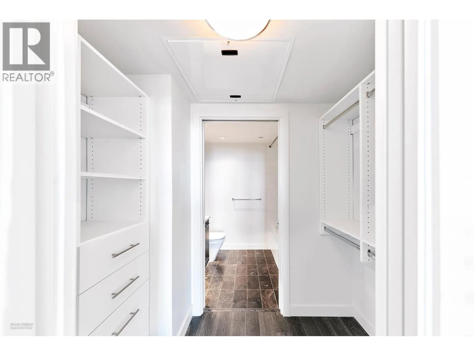 1706 7488 LANSDOWNE ROAD