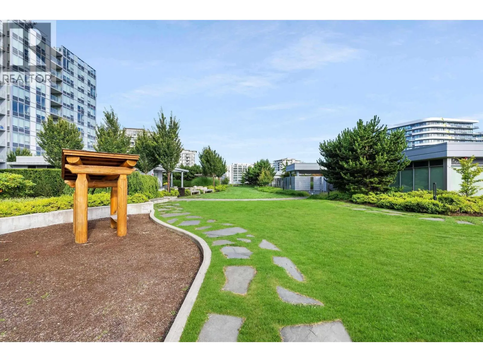 1706 7488 LANSDOWNE ROAD