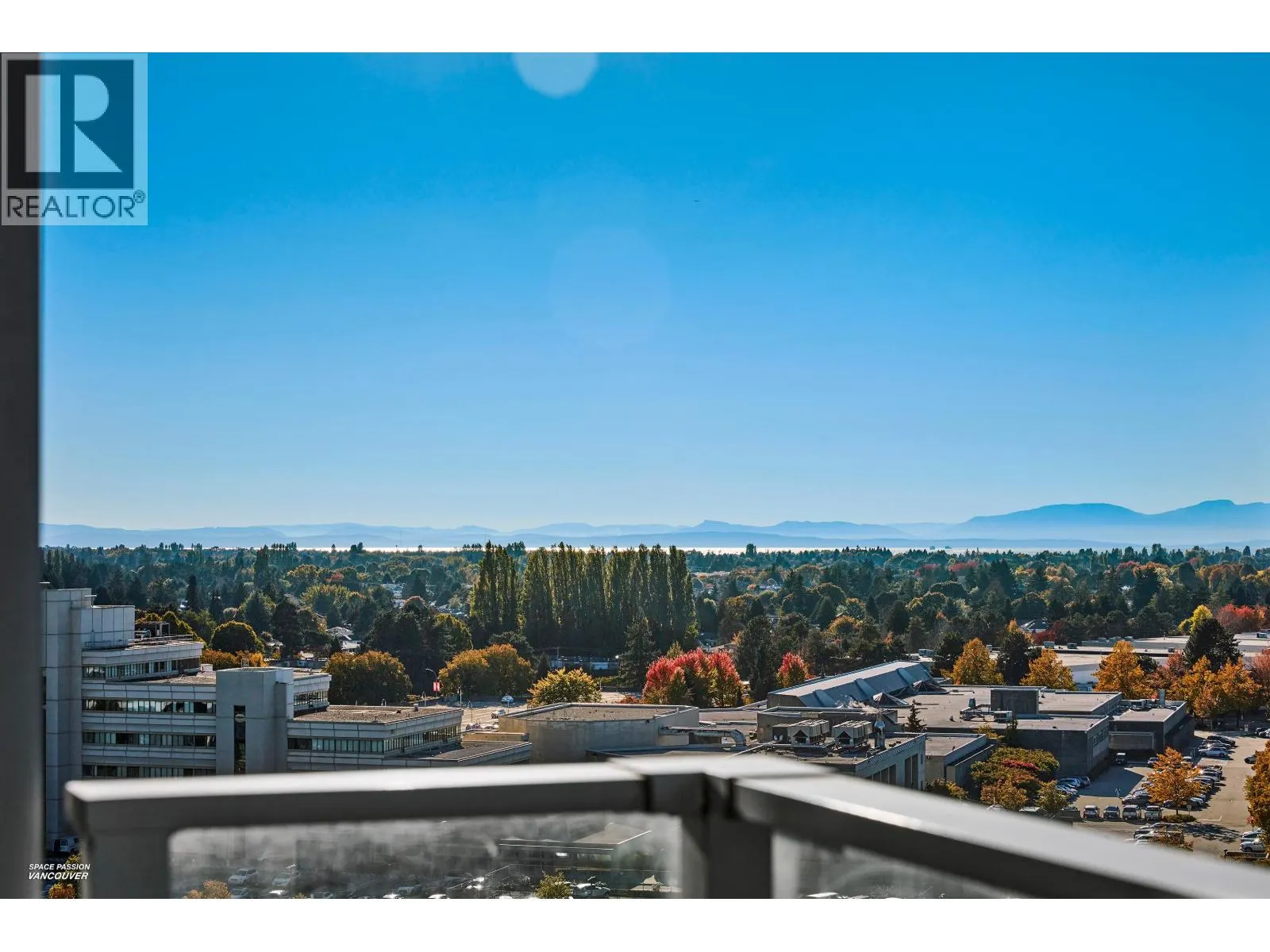 1706 7488 LANSDOWNE ROAD