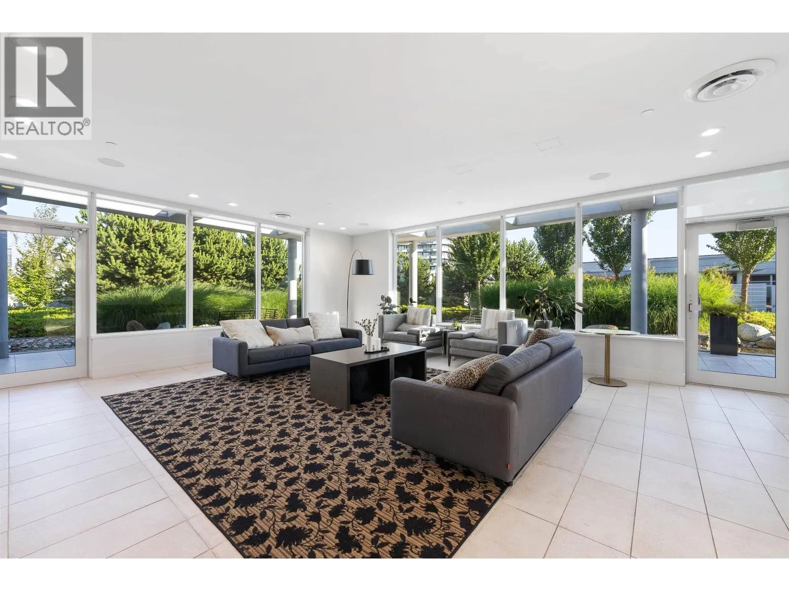 1706 7488 LANSDOWNE ROAD