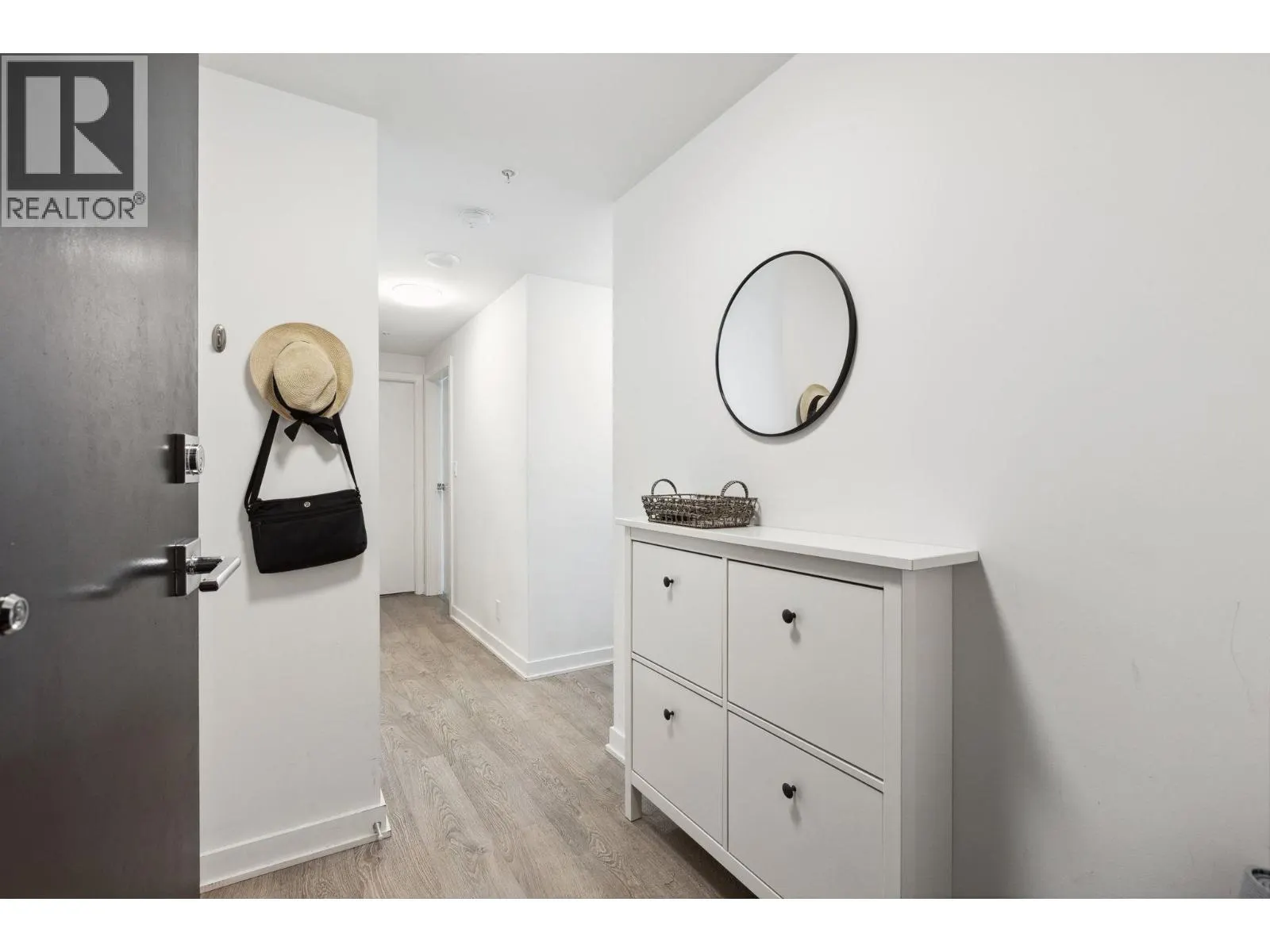 403 1471 HUNTER STREET