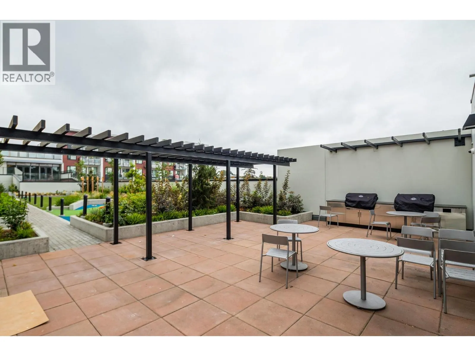 403 1471 HUNTER STREET