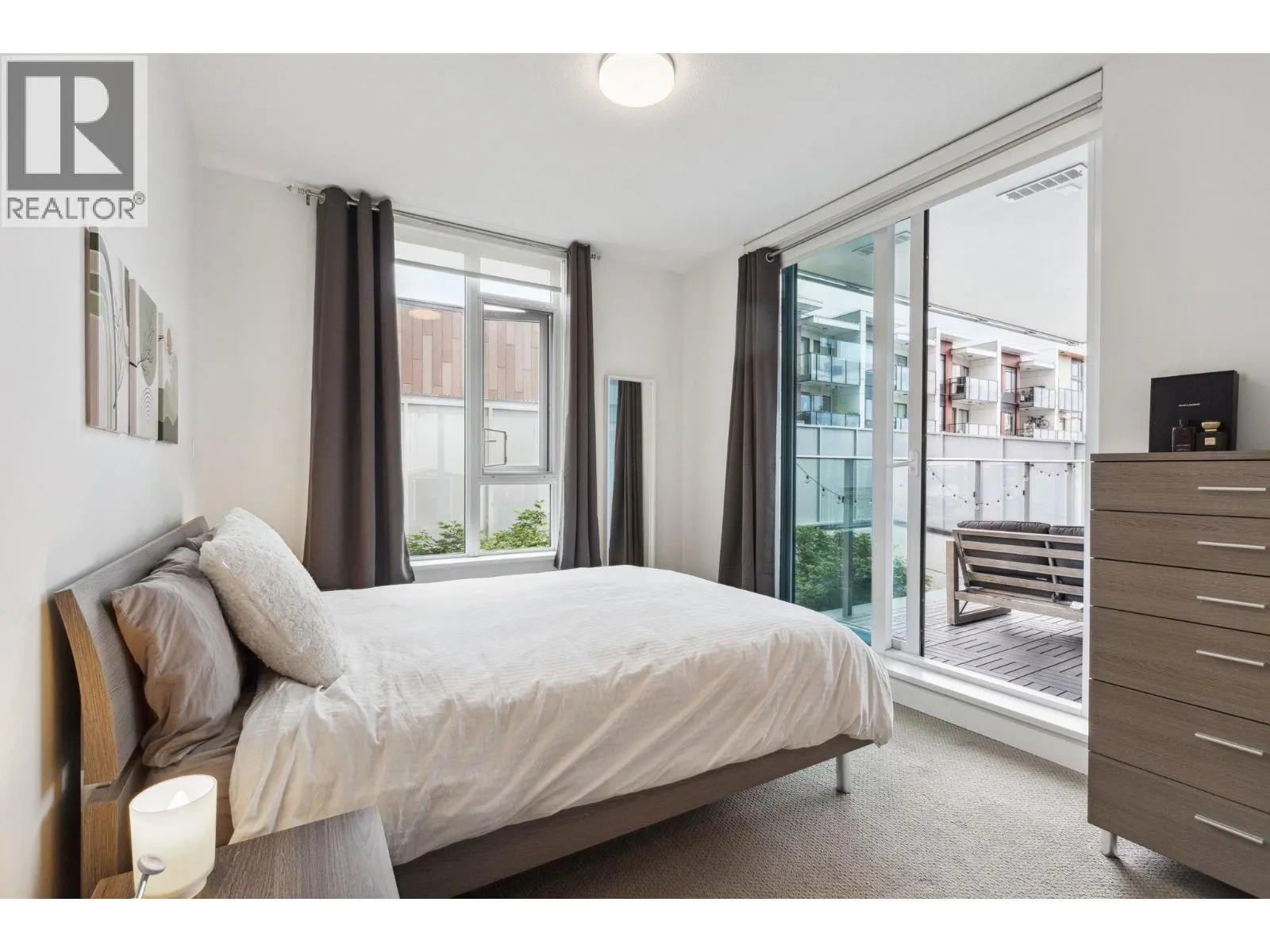 403 1471 HUNTER STREET