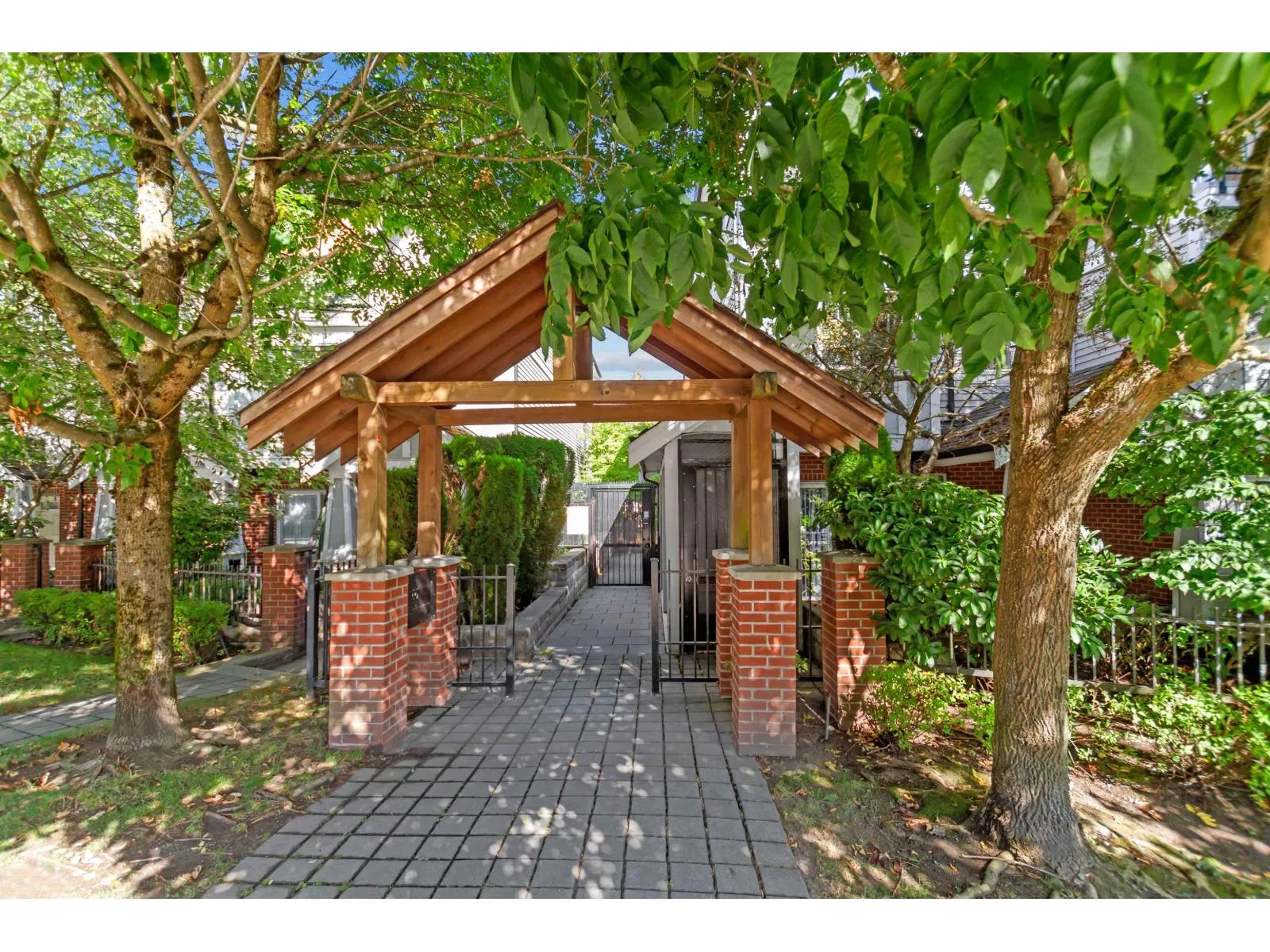 31 13239 OLD YALE ROAD