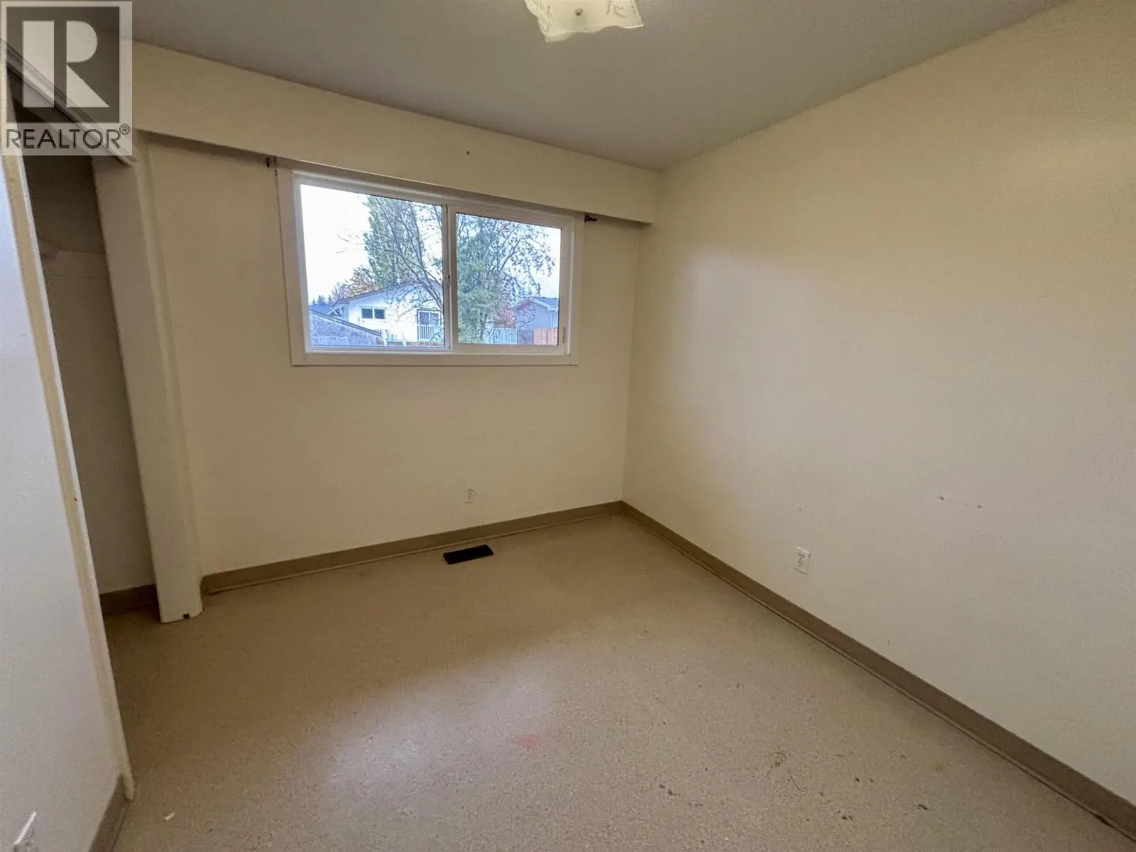 1444 FRASER CRESCENT