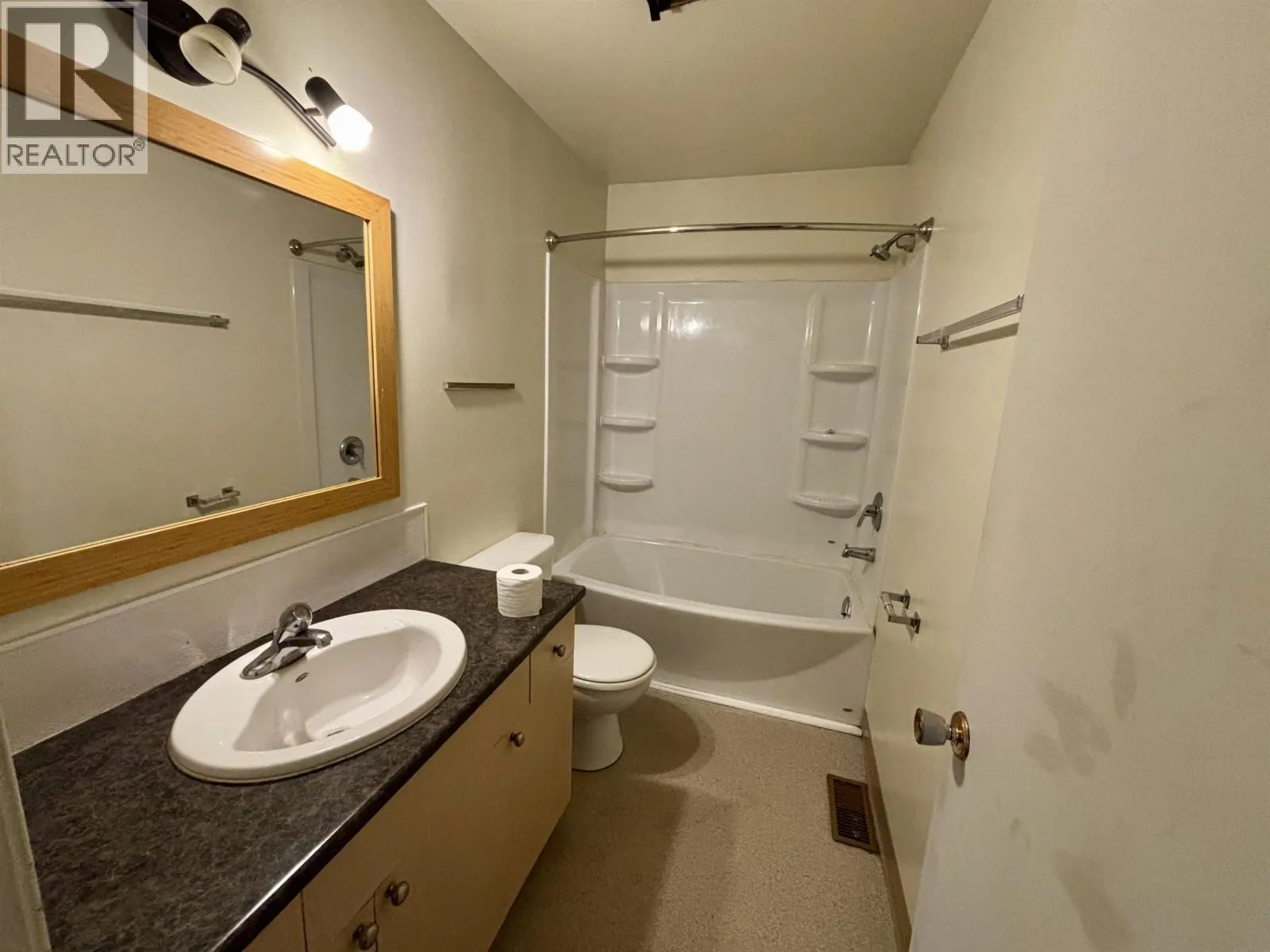 1444 FRASER CRESCENT