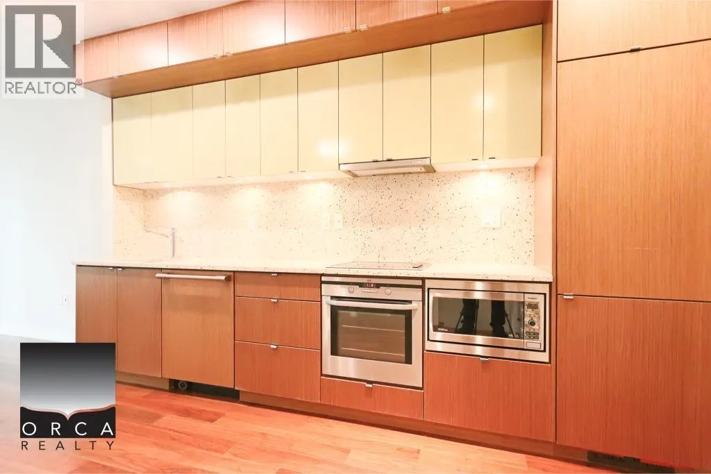 1227 1205 HOWE STREET